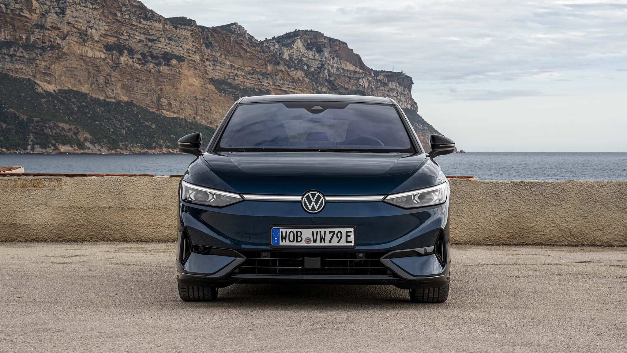 017 2025 volkswagen vw id7 electric sedan front view