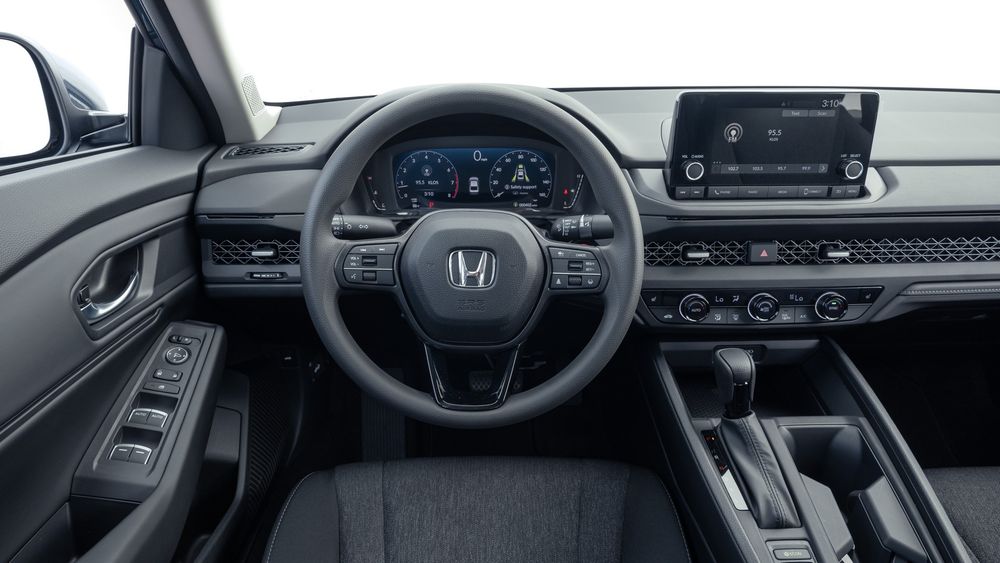 004 2023 Honda Accord EX driver seat