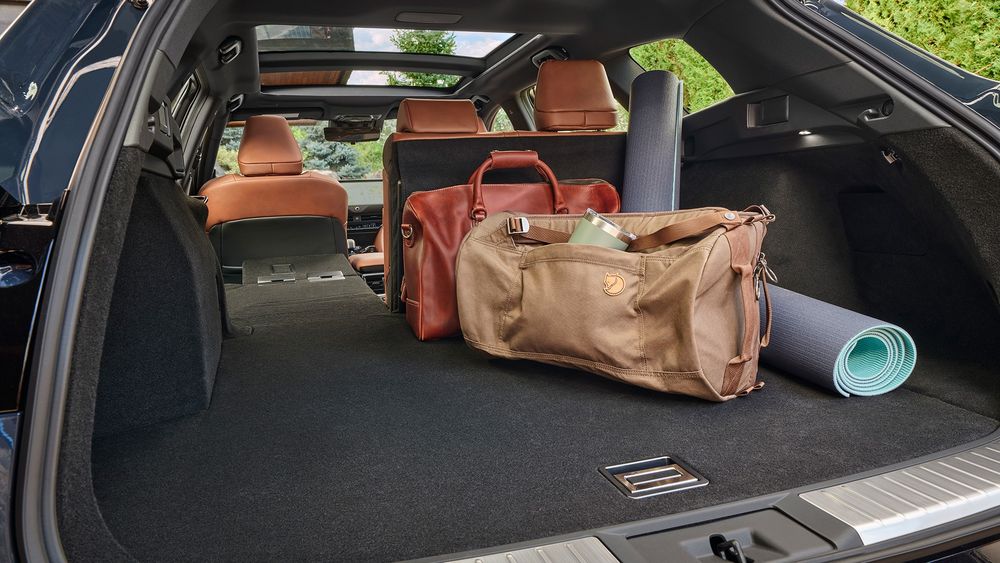 2025 Toyota Crown Signia SUV reveal 10