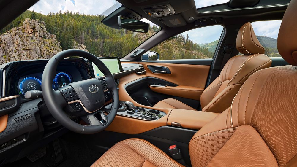 2025 Toyota Crown Signia SUV reveal 8