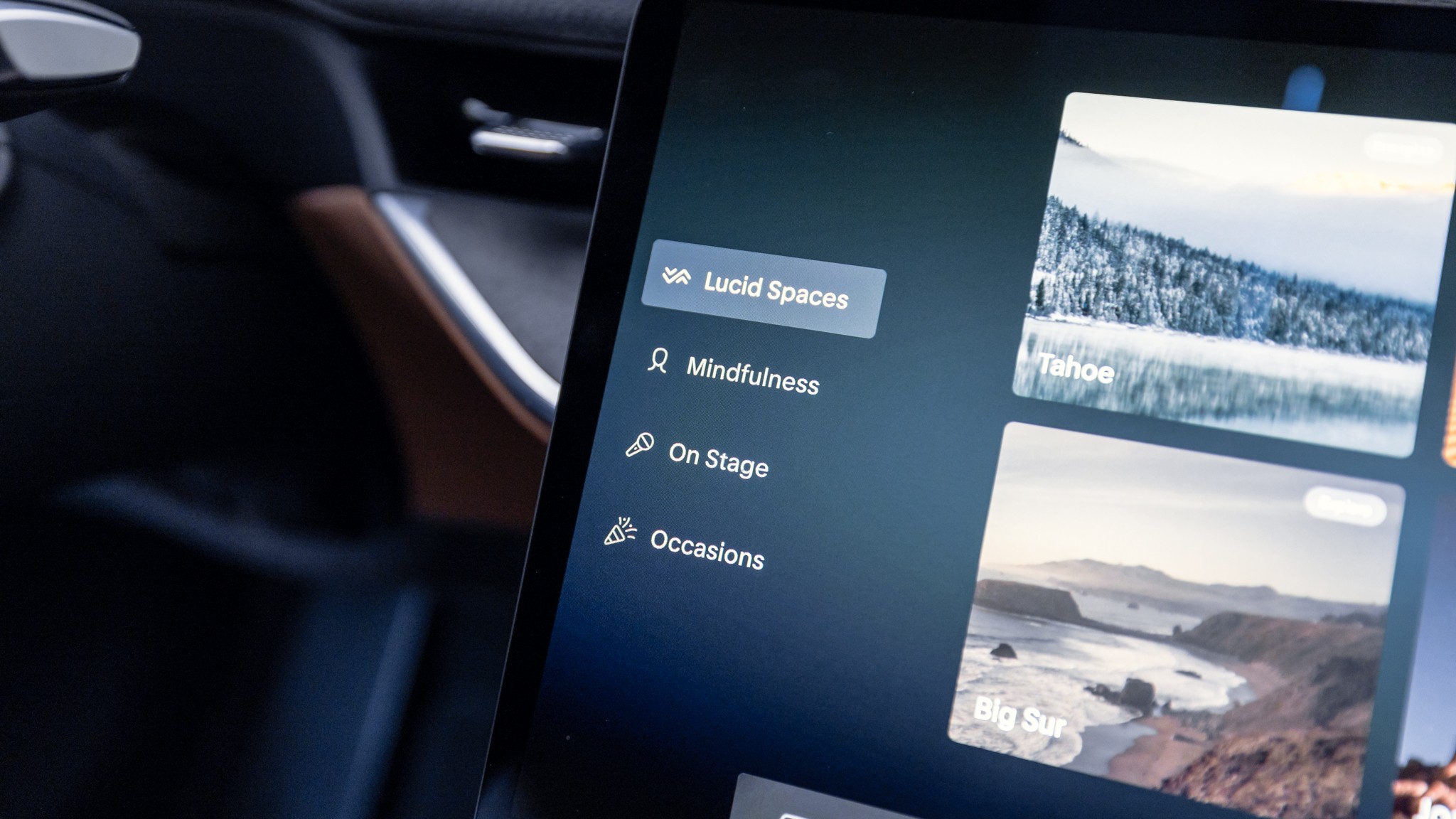 2025 Lucid Gravity SUV reveal 45