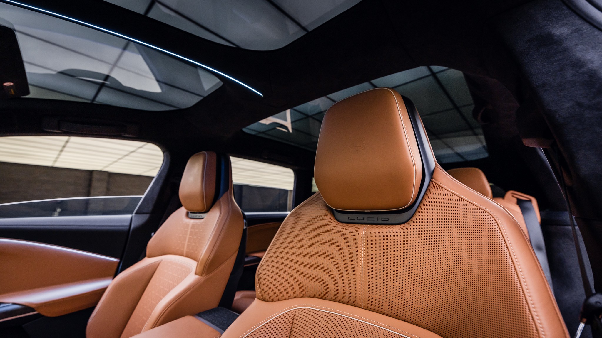 2025 Lucid Gravity SUV reveal 38