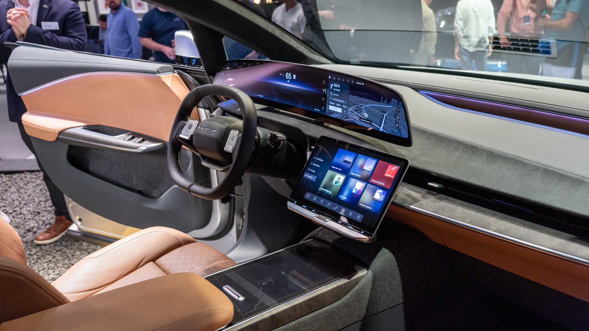 007 2024 Lucid Gravity 1