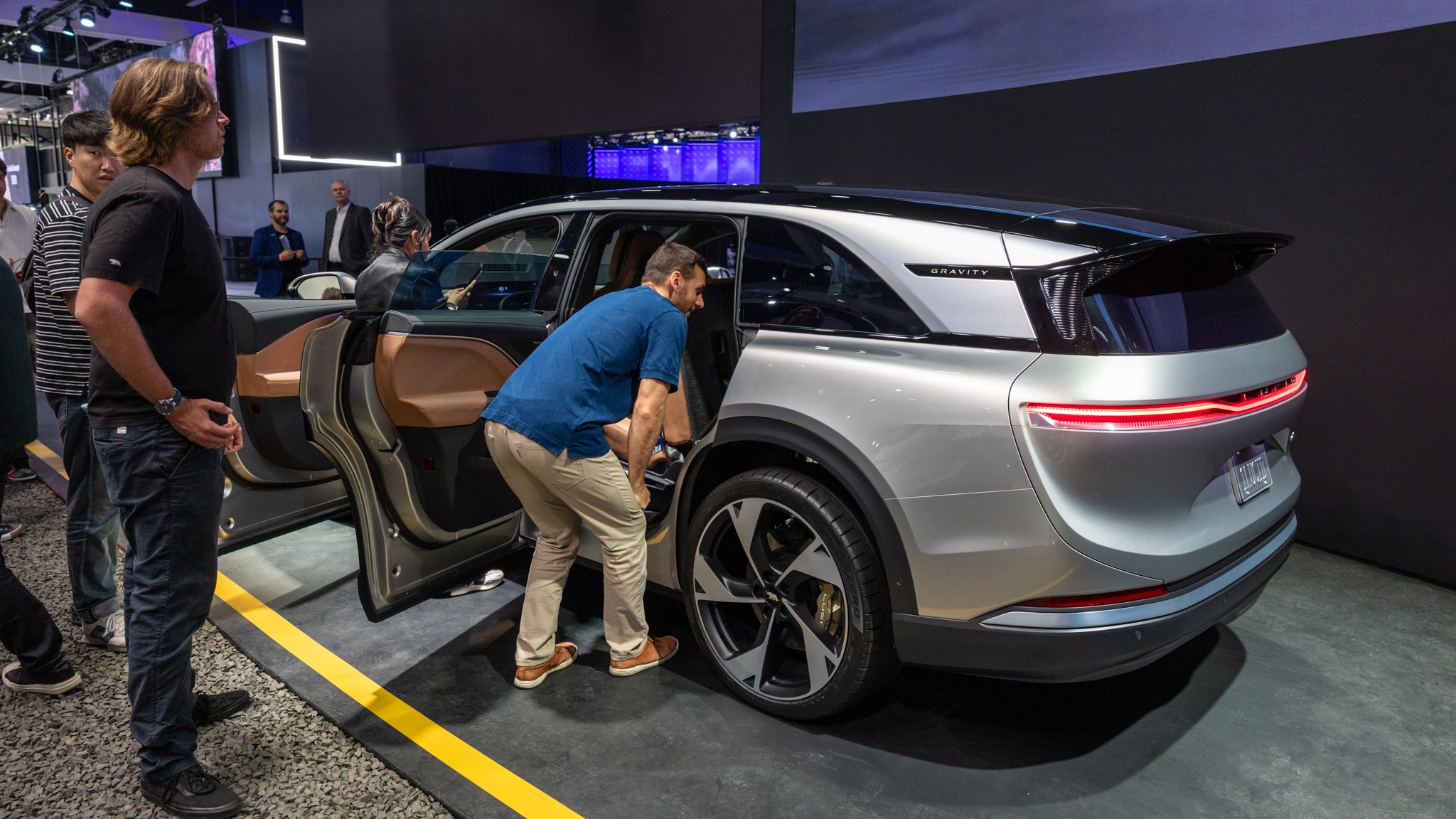 003 2024 Lucid Gravity