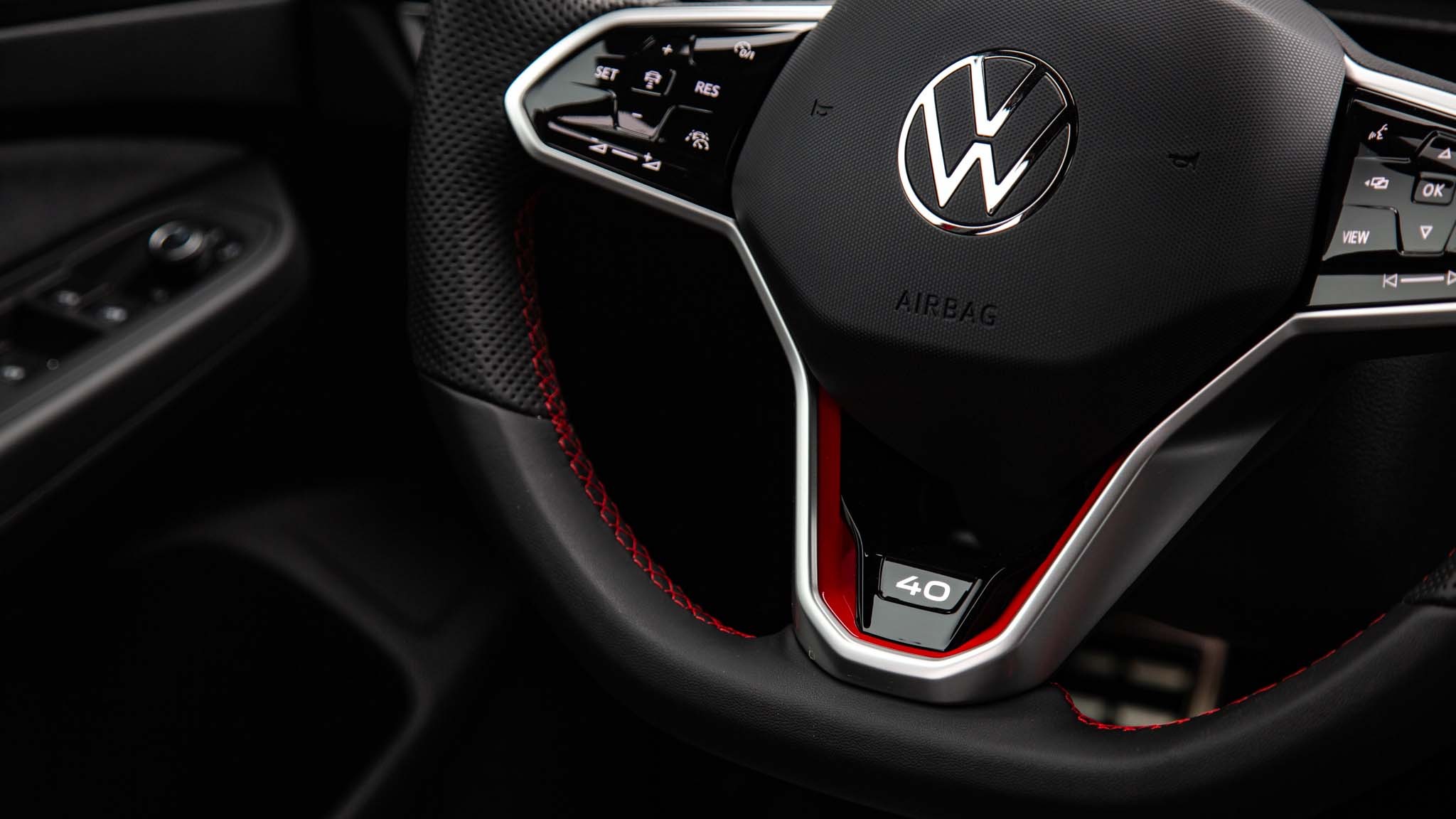 011 2024 volkswagen golf gti steering wheel