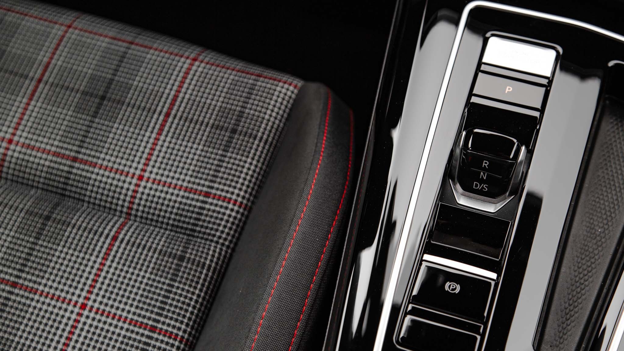 009 2024 volkswagen golf gti seats fabric