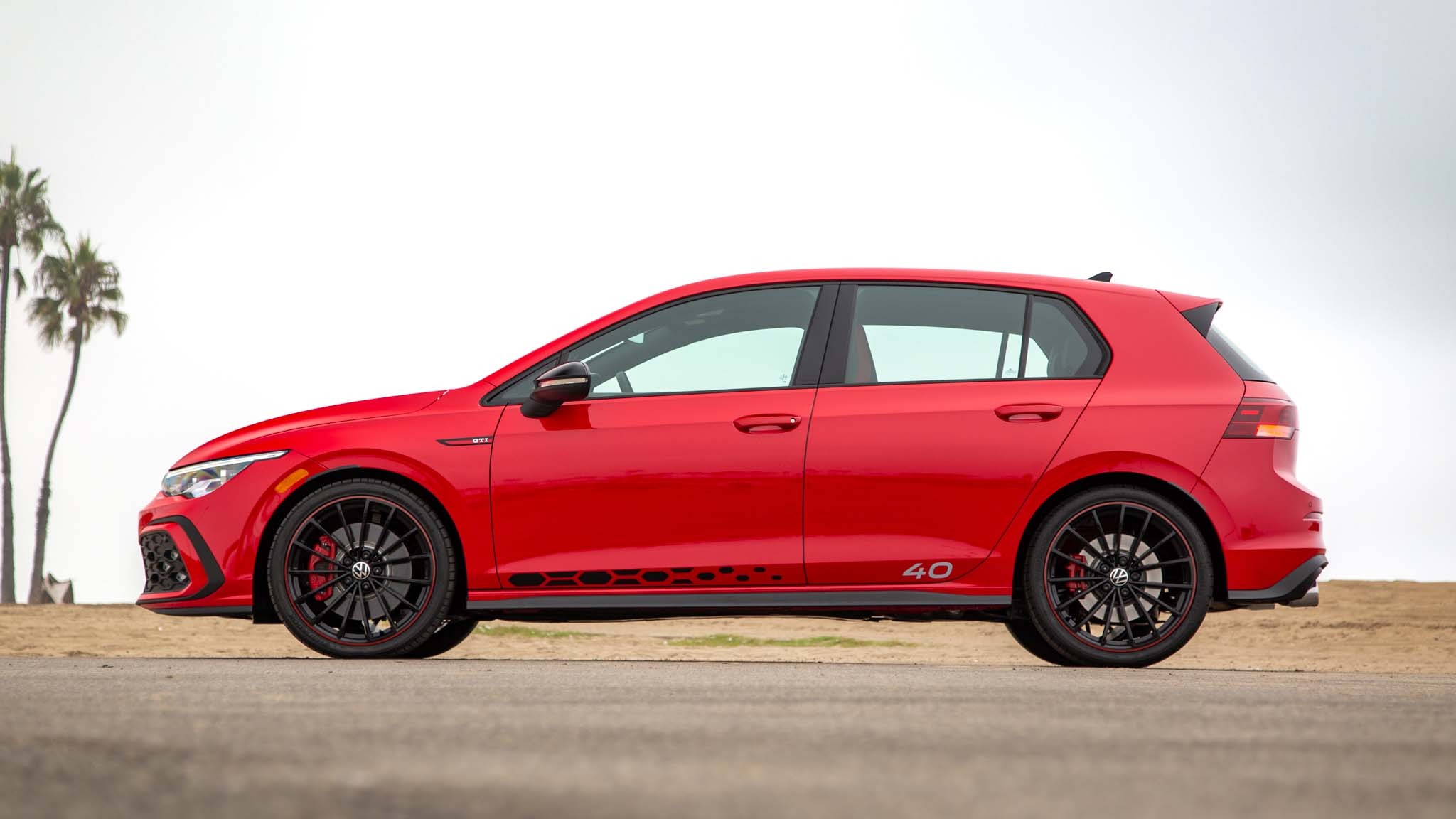 016 2024 volkswagen golf gti side profile