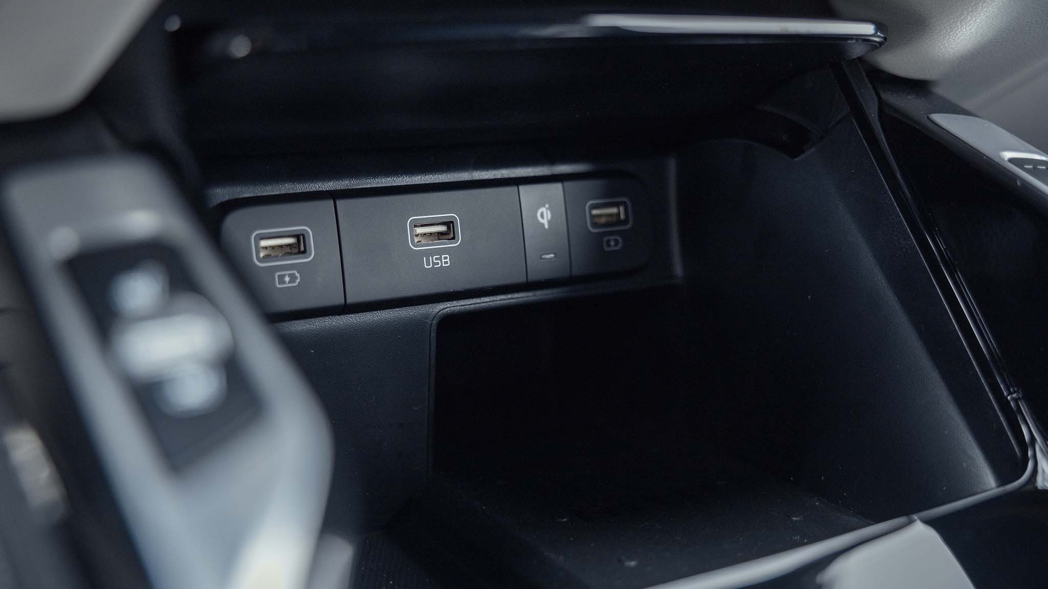 008 2023 kia sorento phev