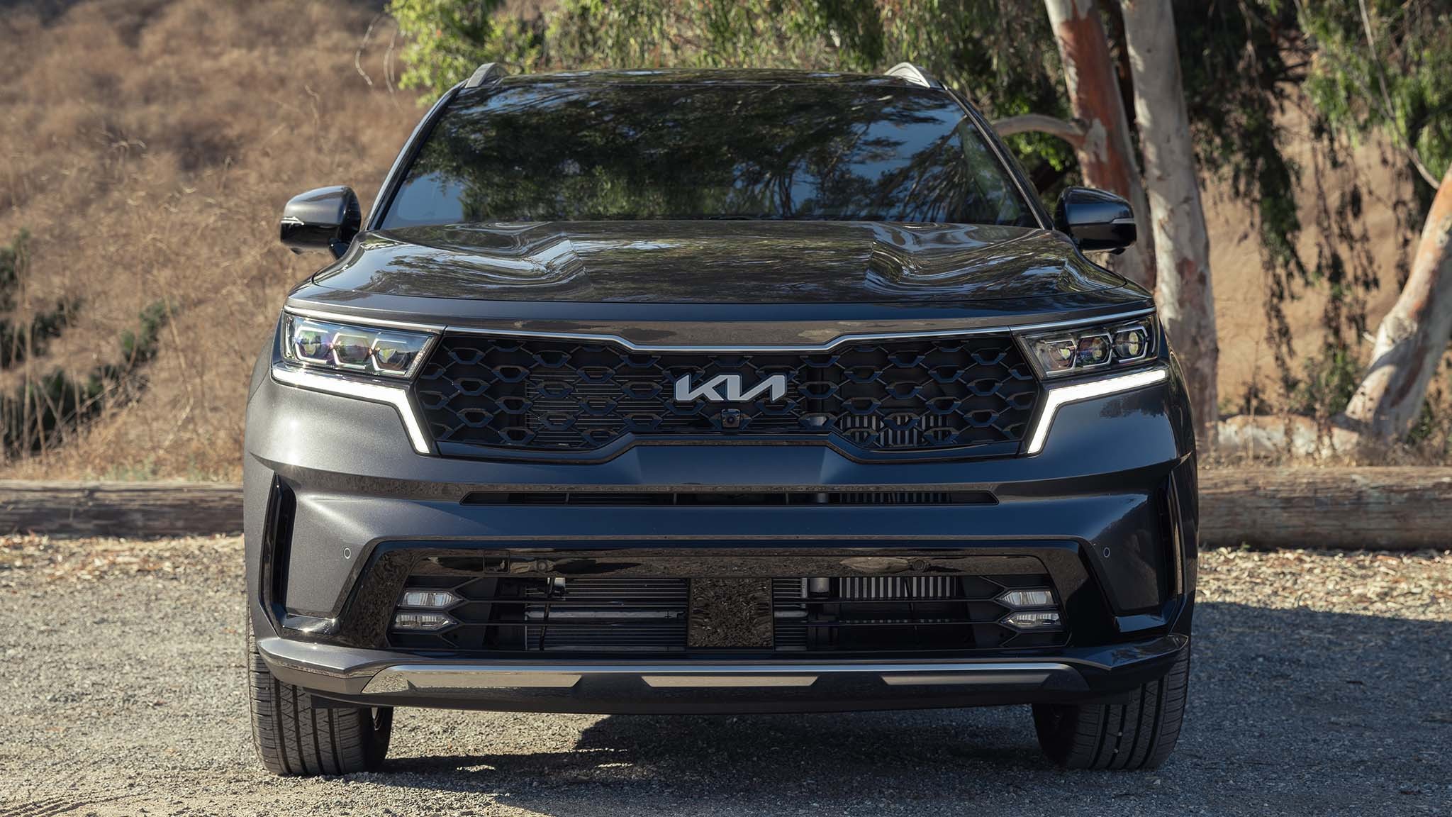 038 2023 kia sorento phev front view