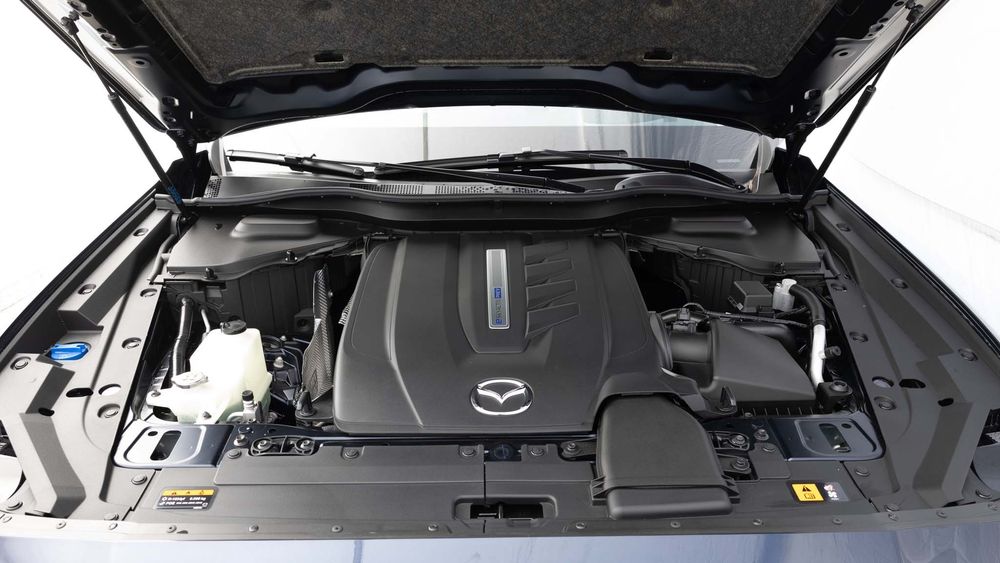 010 2024 mazda cx 90 phev inder hood