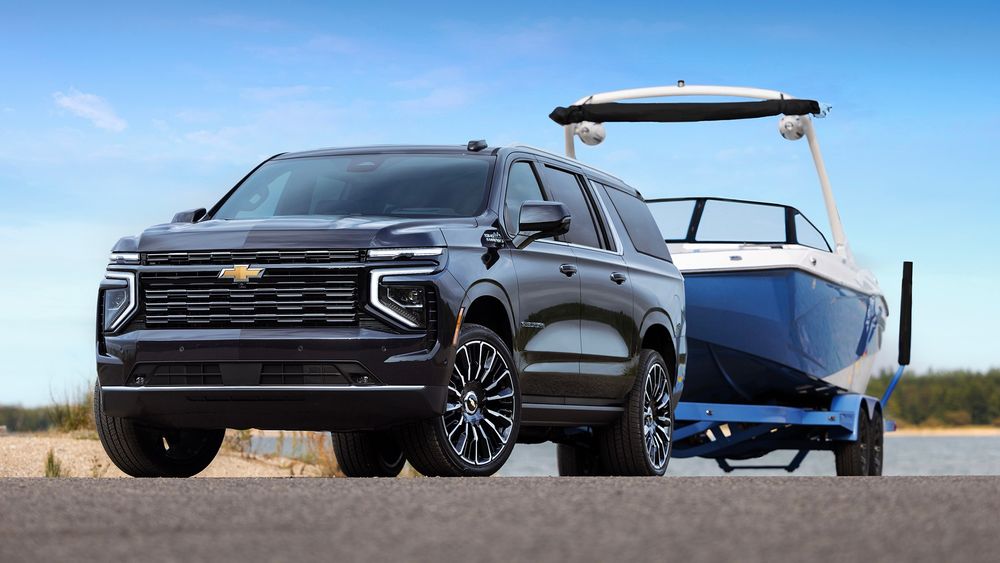 MY25 Chevrolet Suburban HC towing