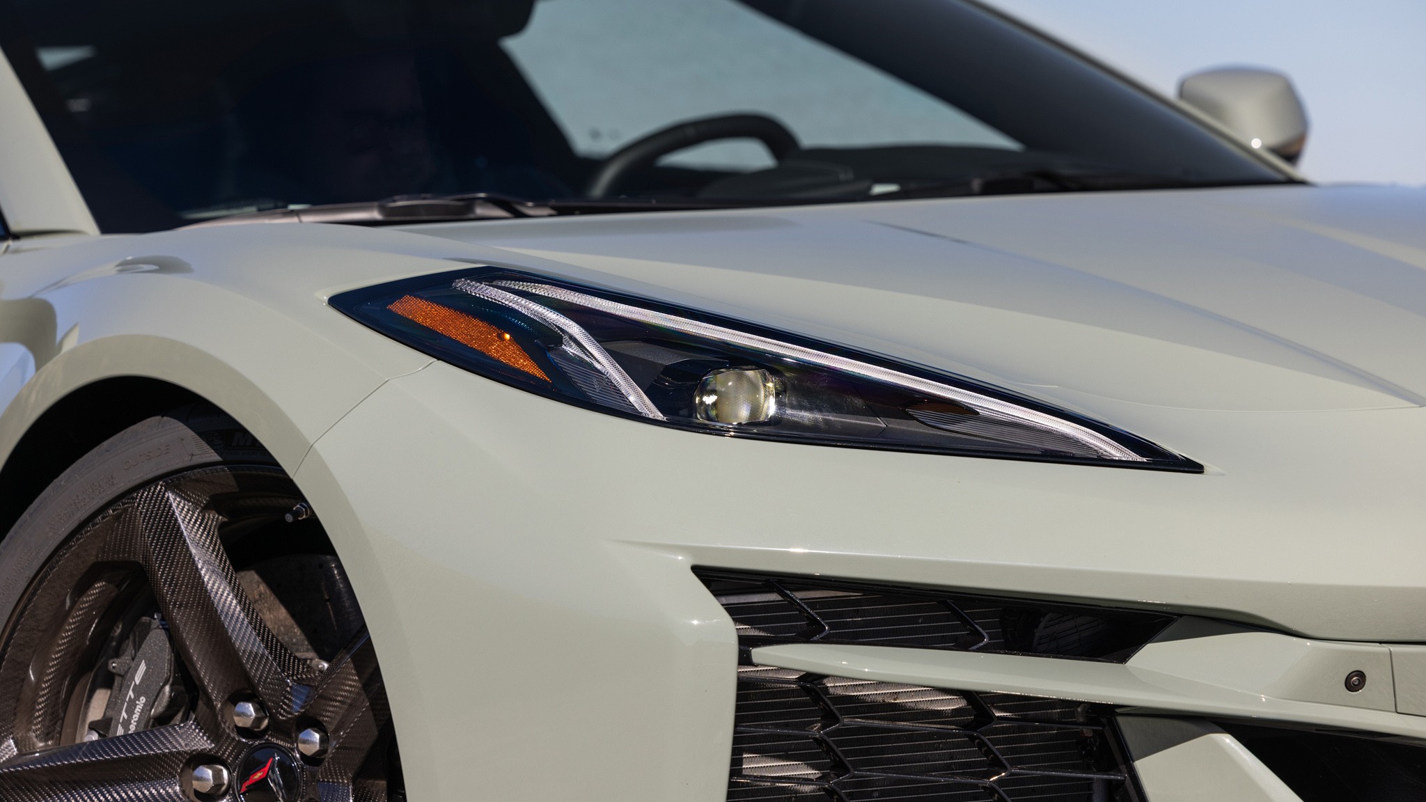 013 2024 Chevrolet Corvette E Ray headlight