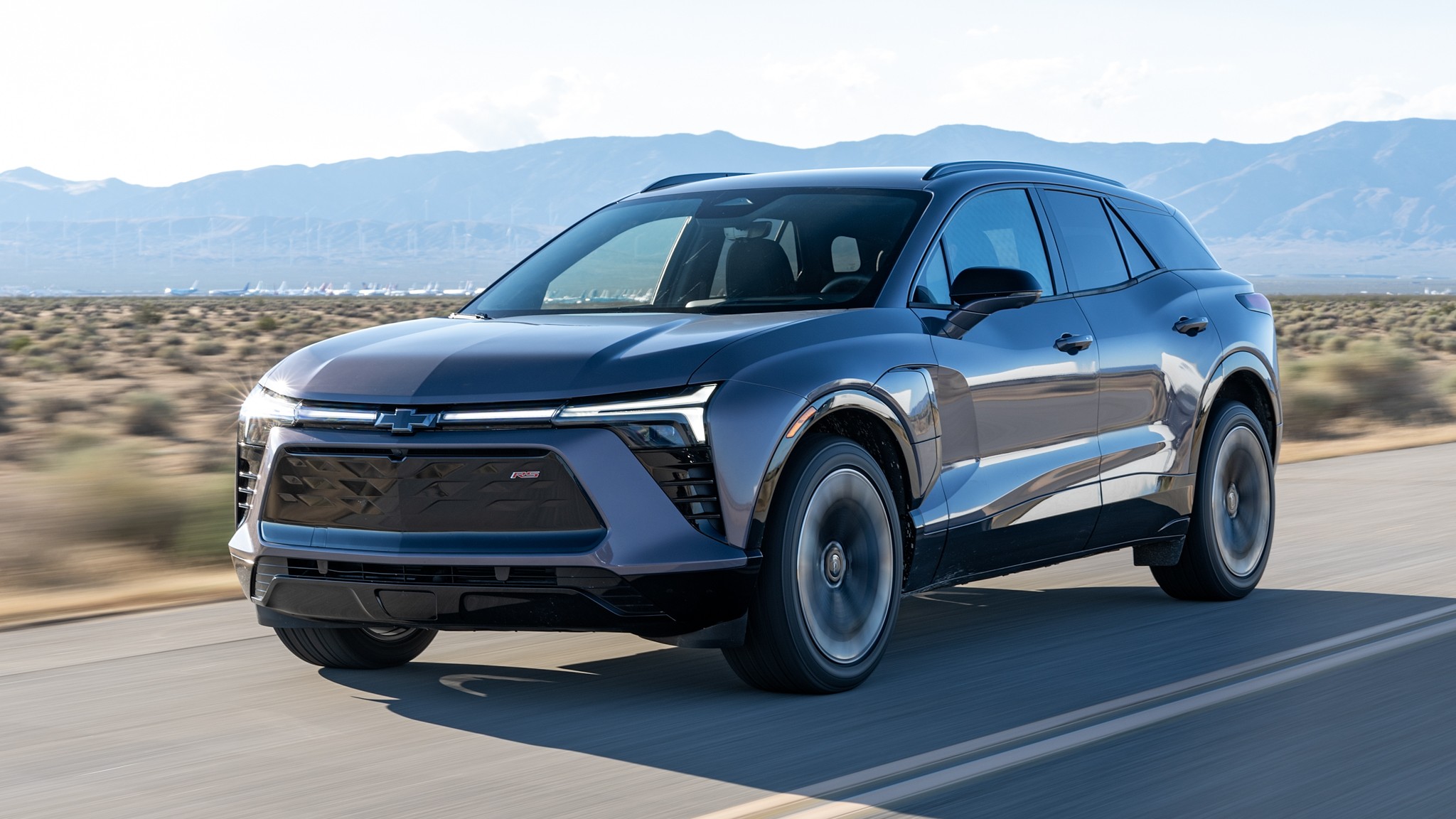 001 2024 chevrolet blazer rs ev in motion