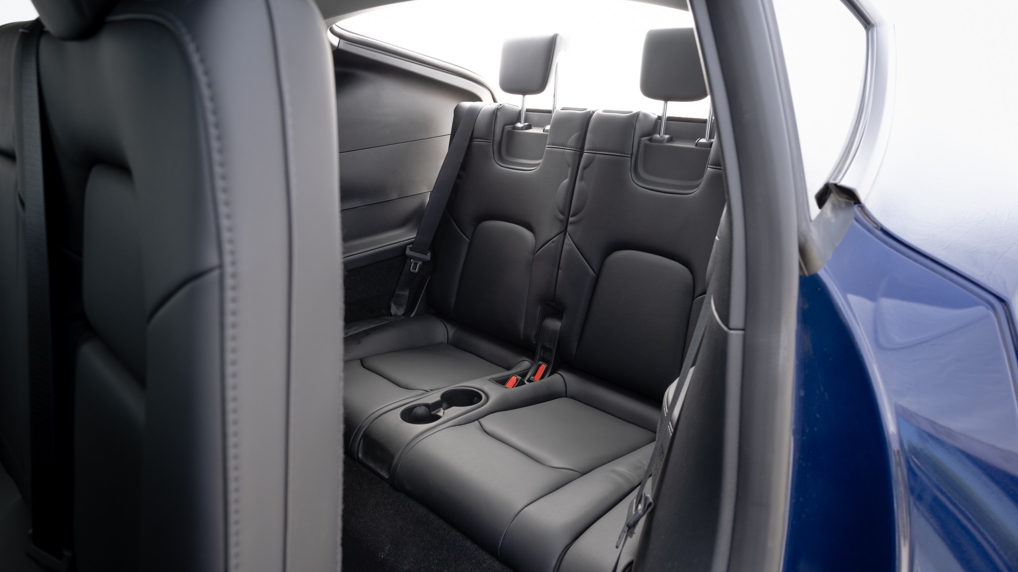 015 2023 tesla model y third row