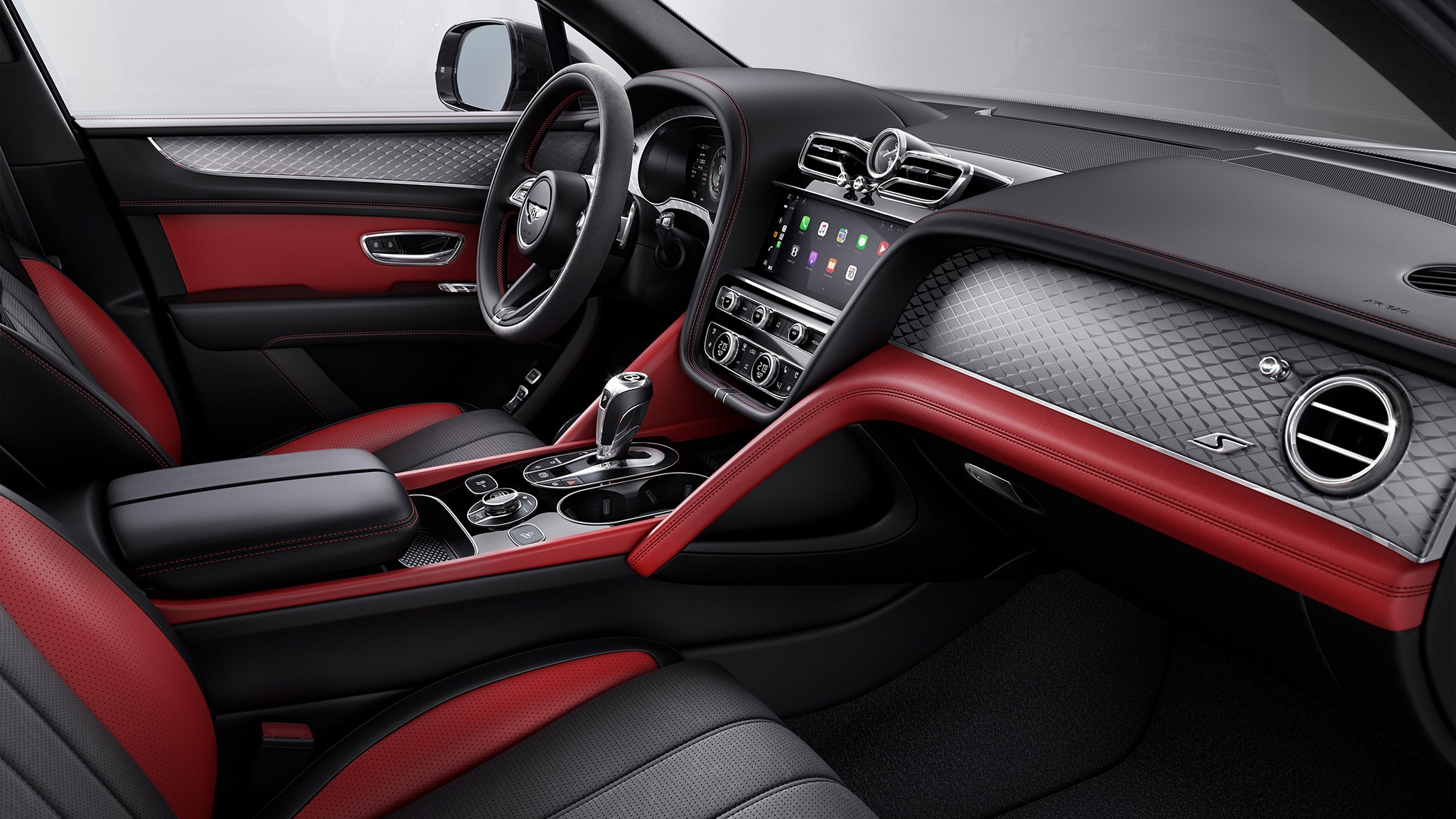 13 2024 Bentley Bentayga interior