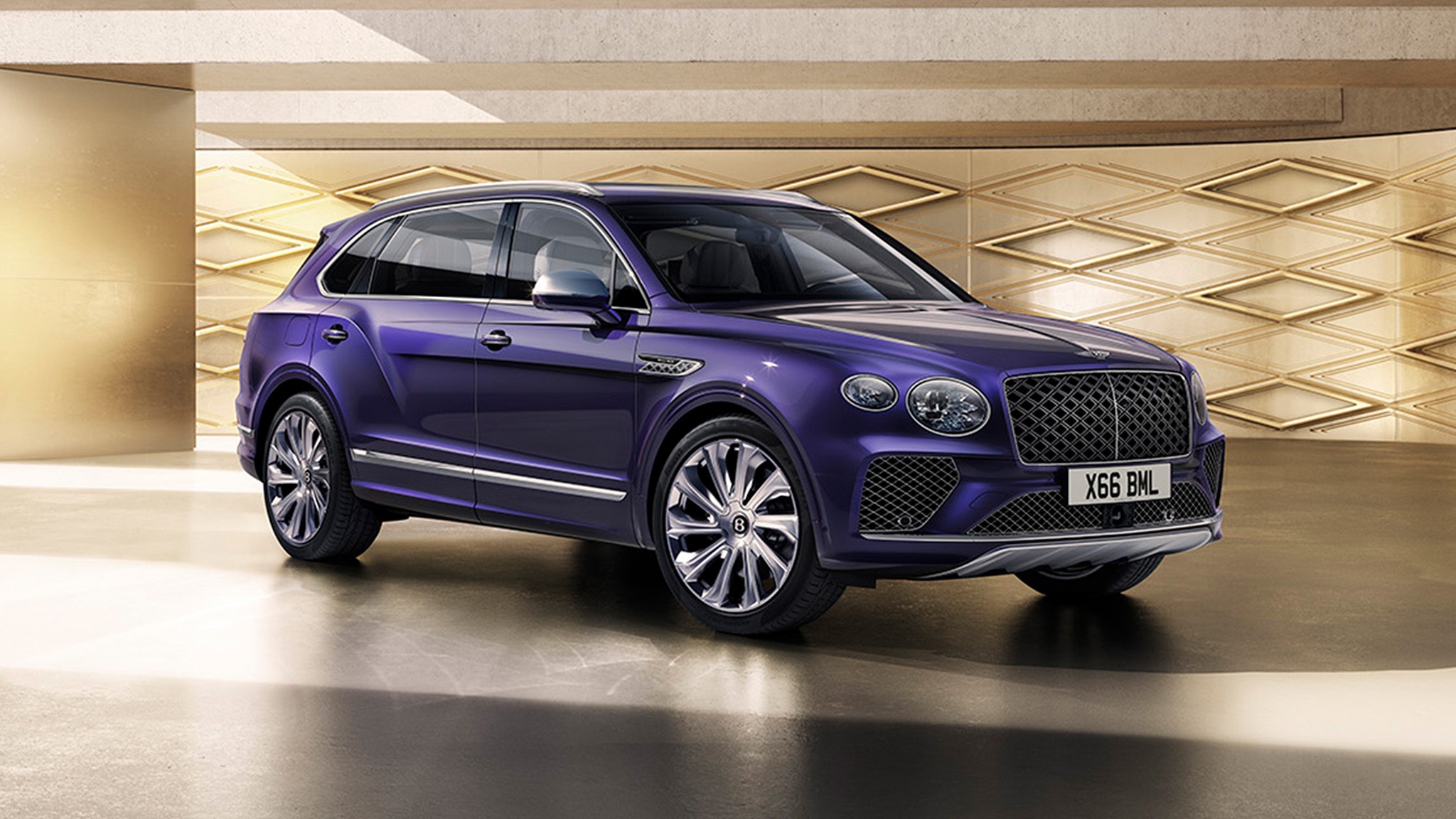9 2024 Bentley Bentayga front view
