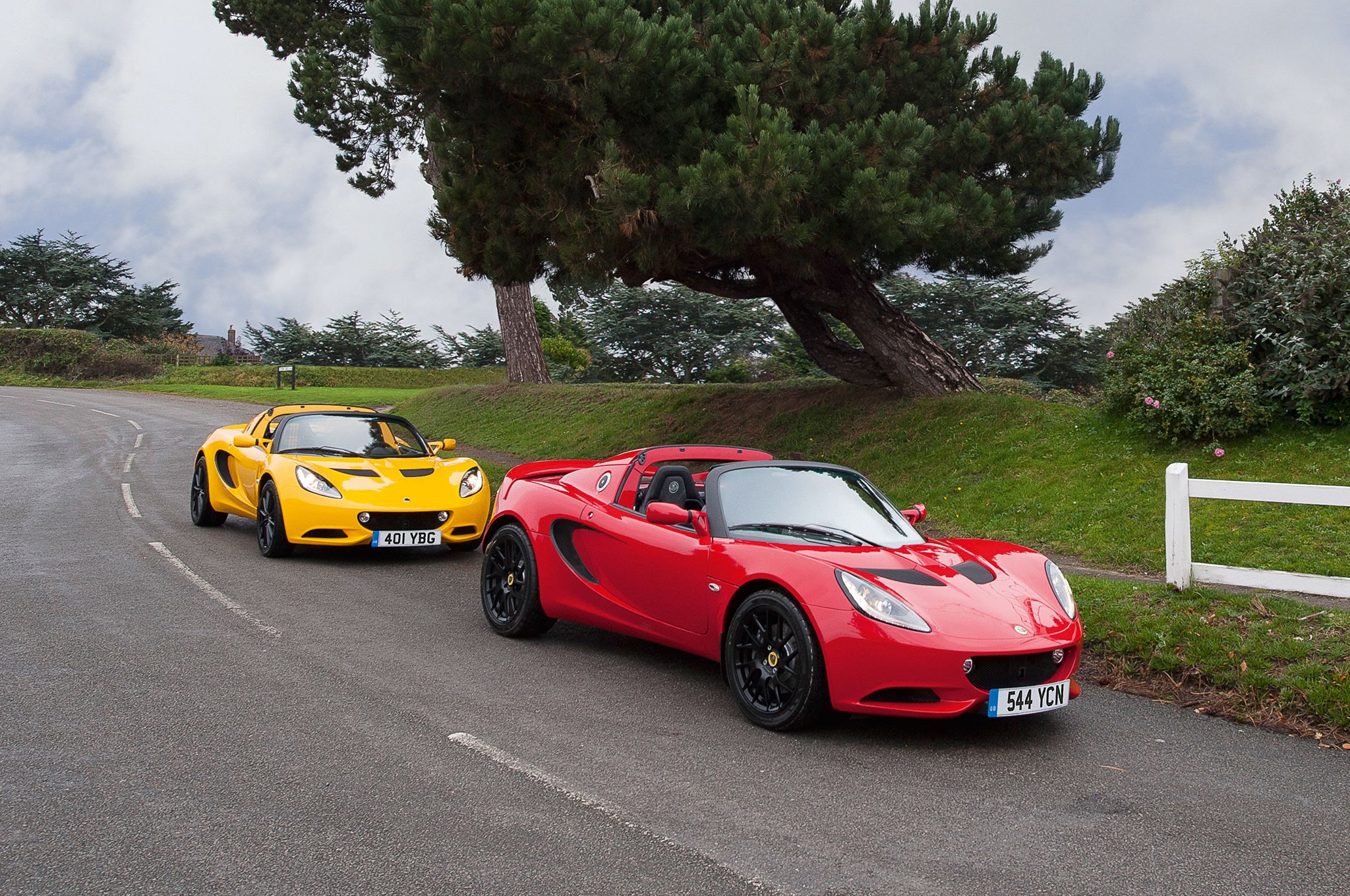 Lotus Elise Sport and Sport 2201