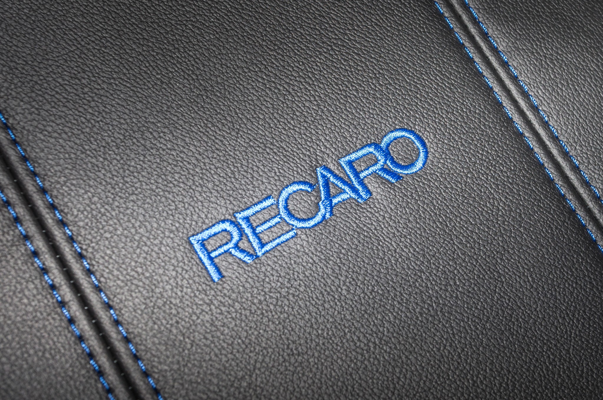2016 Ford Focus RS Recaro seats