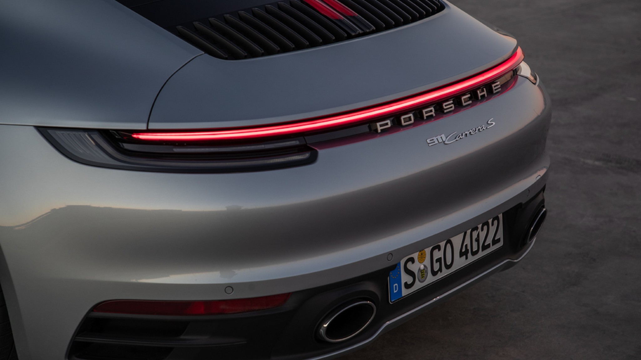 2020 Porsche 911 Carrera S manual 10