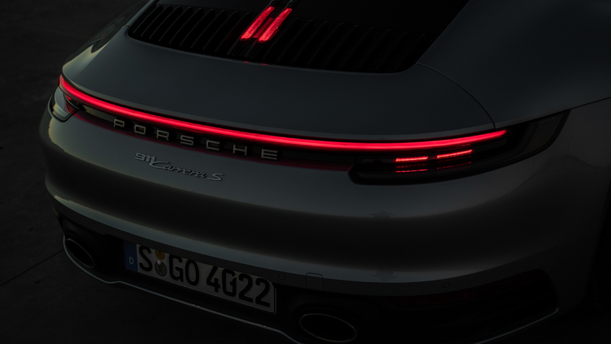 2020 Porsche 911 Carrera S manual 11