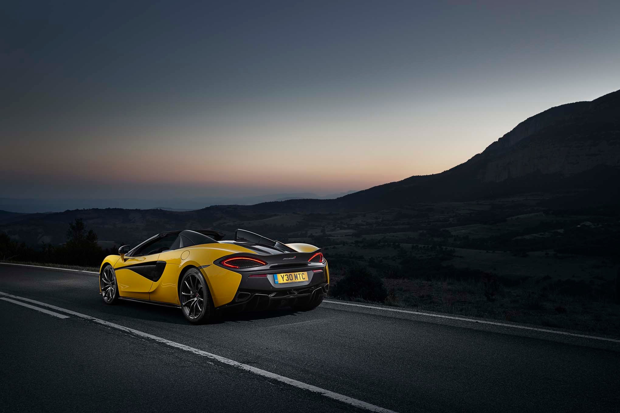 2017 Mclaren 570S Spider rear three quarter