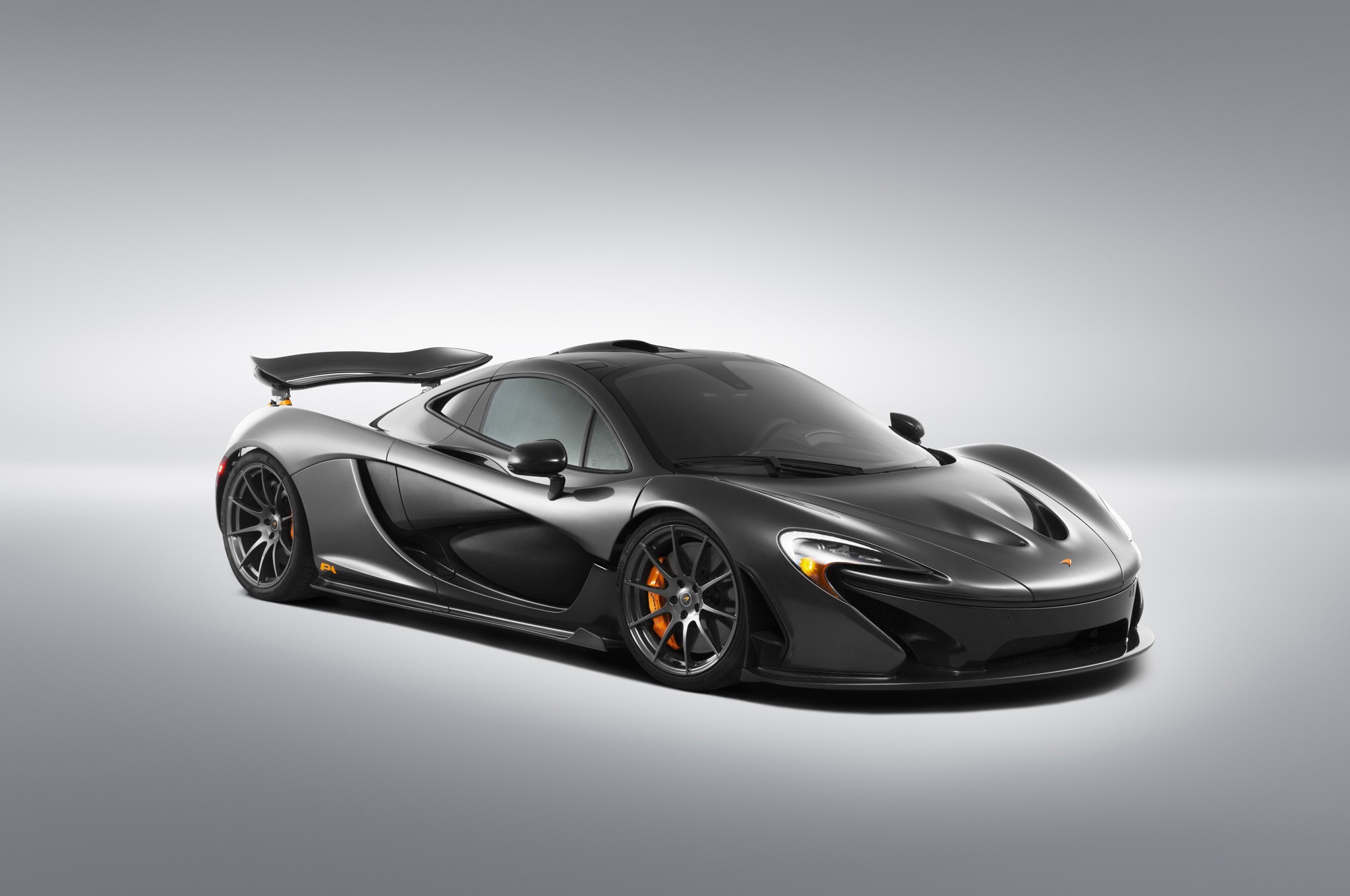 Mclaren P1 front three quarter1