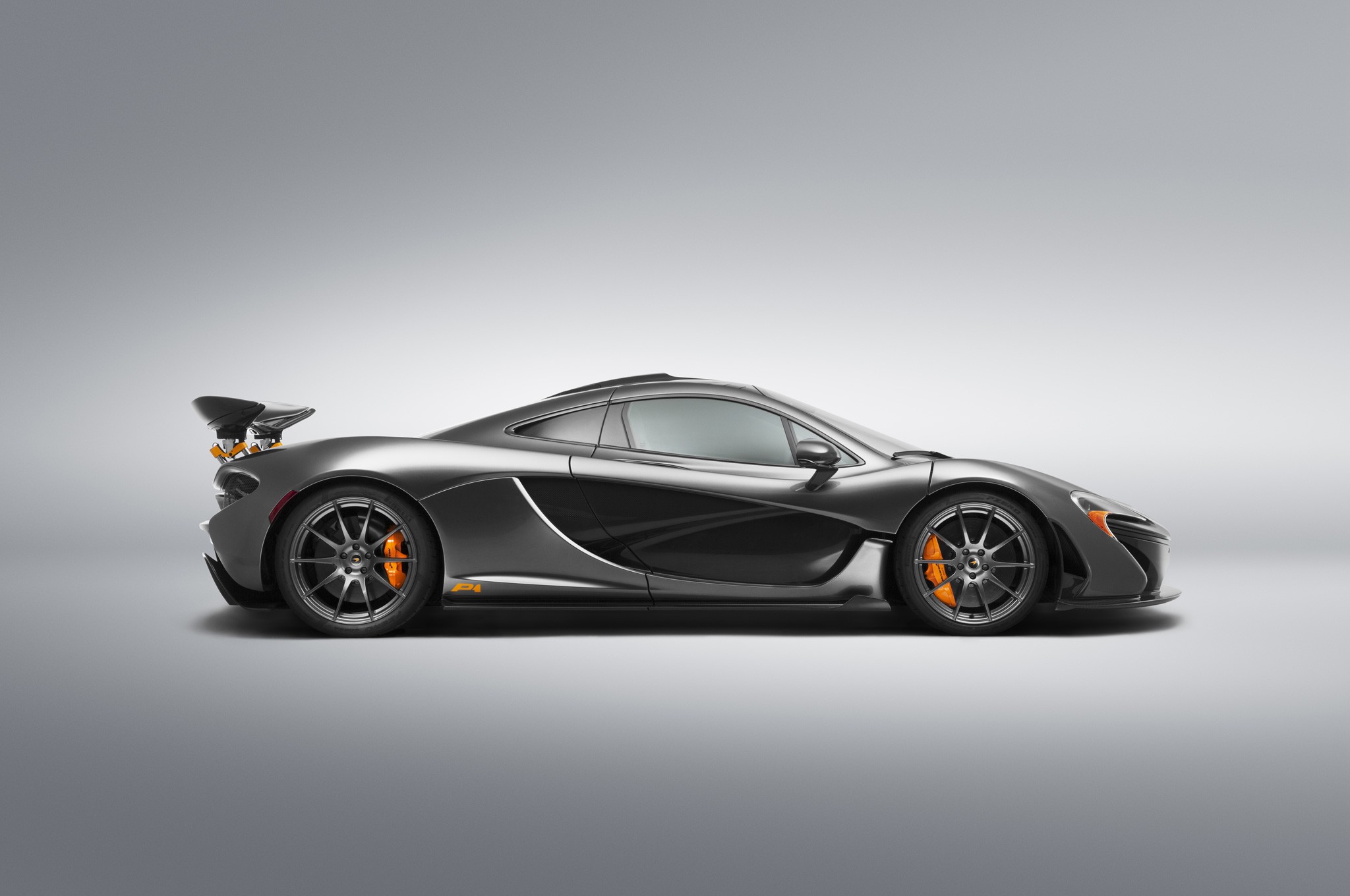 Mclaren P1 side profile