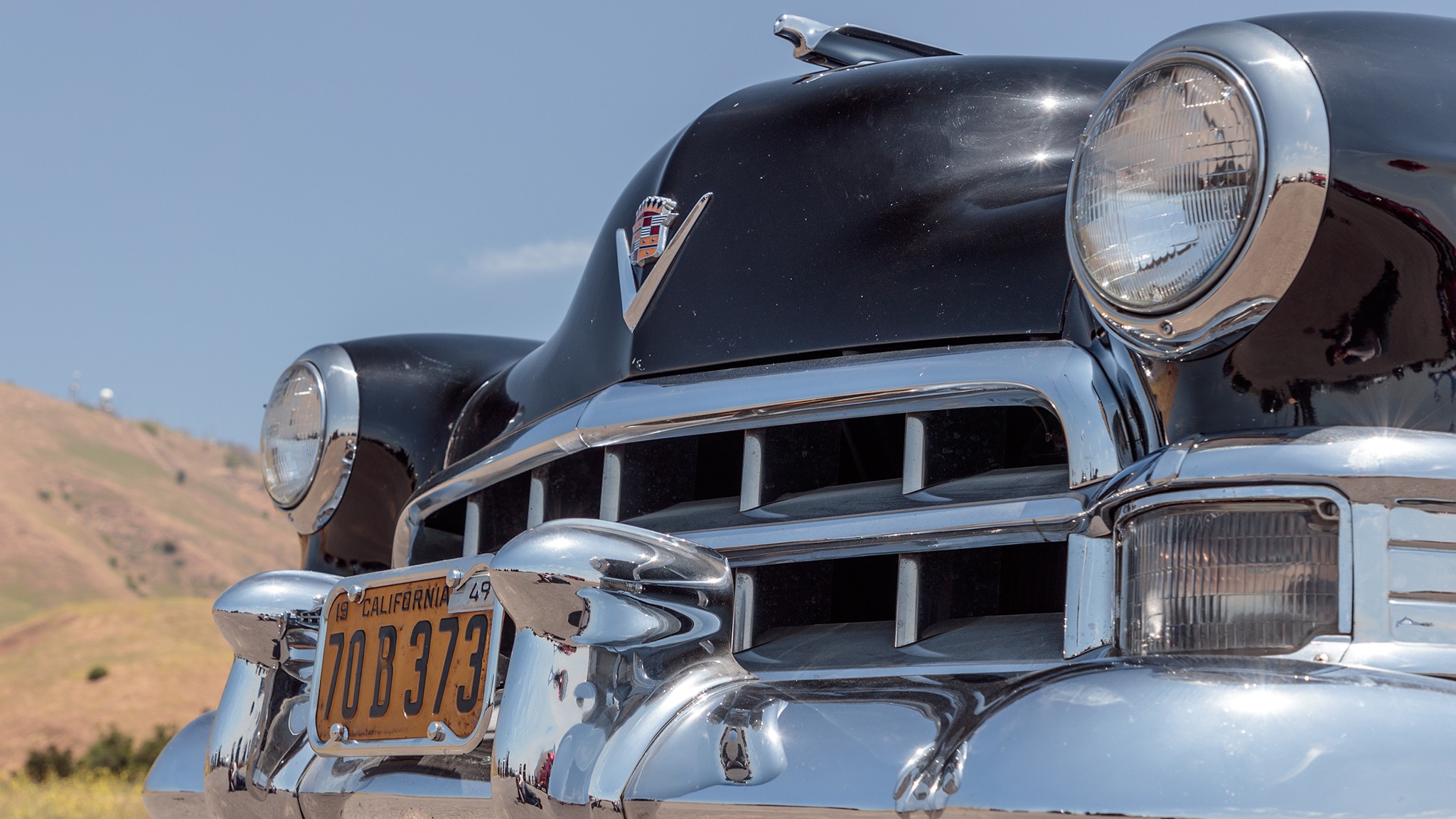 1949 Cadillac Series 62 Sedanette front grille