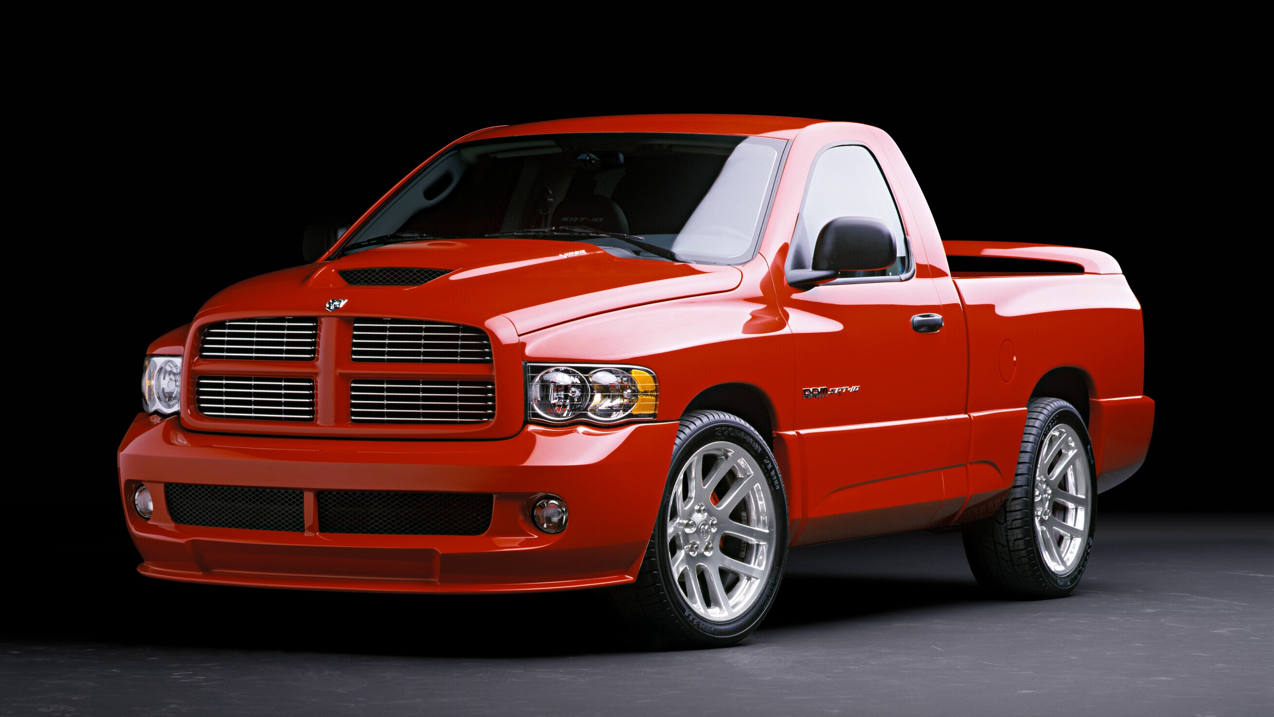 2004 Dodge Ram SRT 10 1