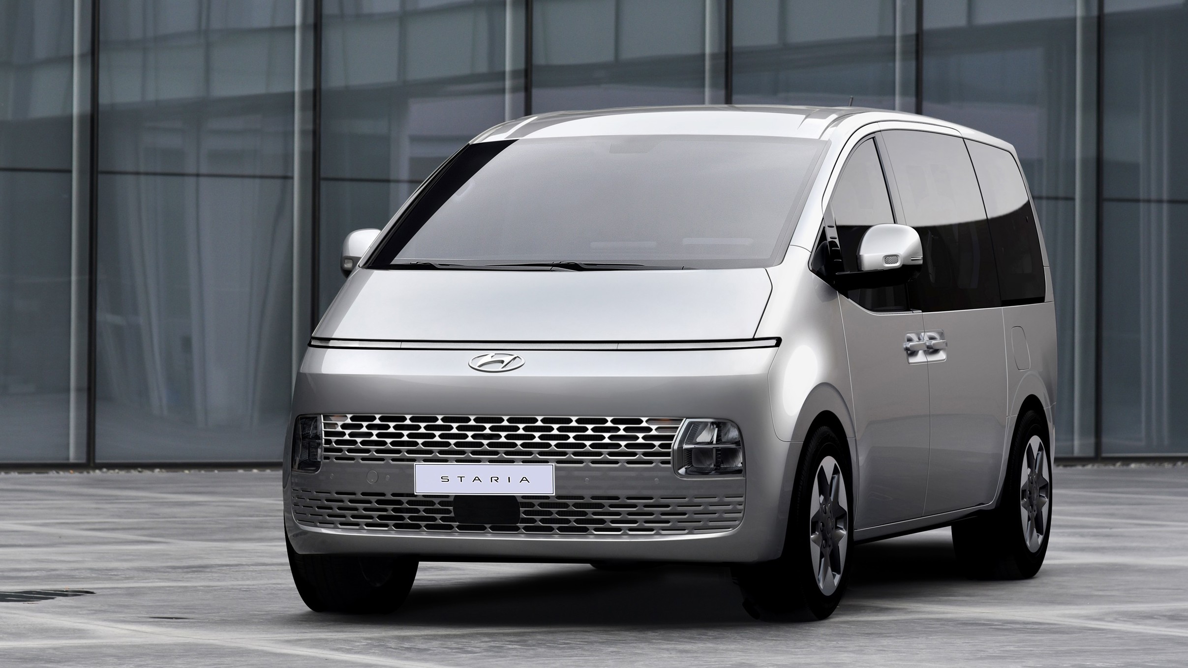 Hyundai Staria Van 8