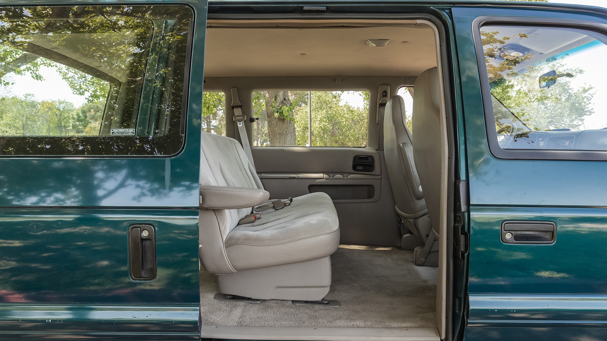 1994 Dodge Caravan 21