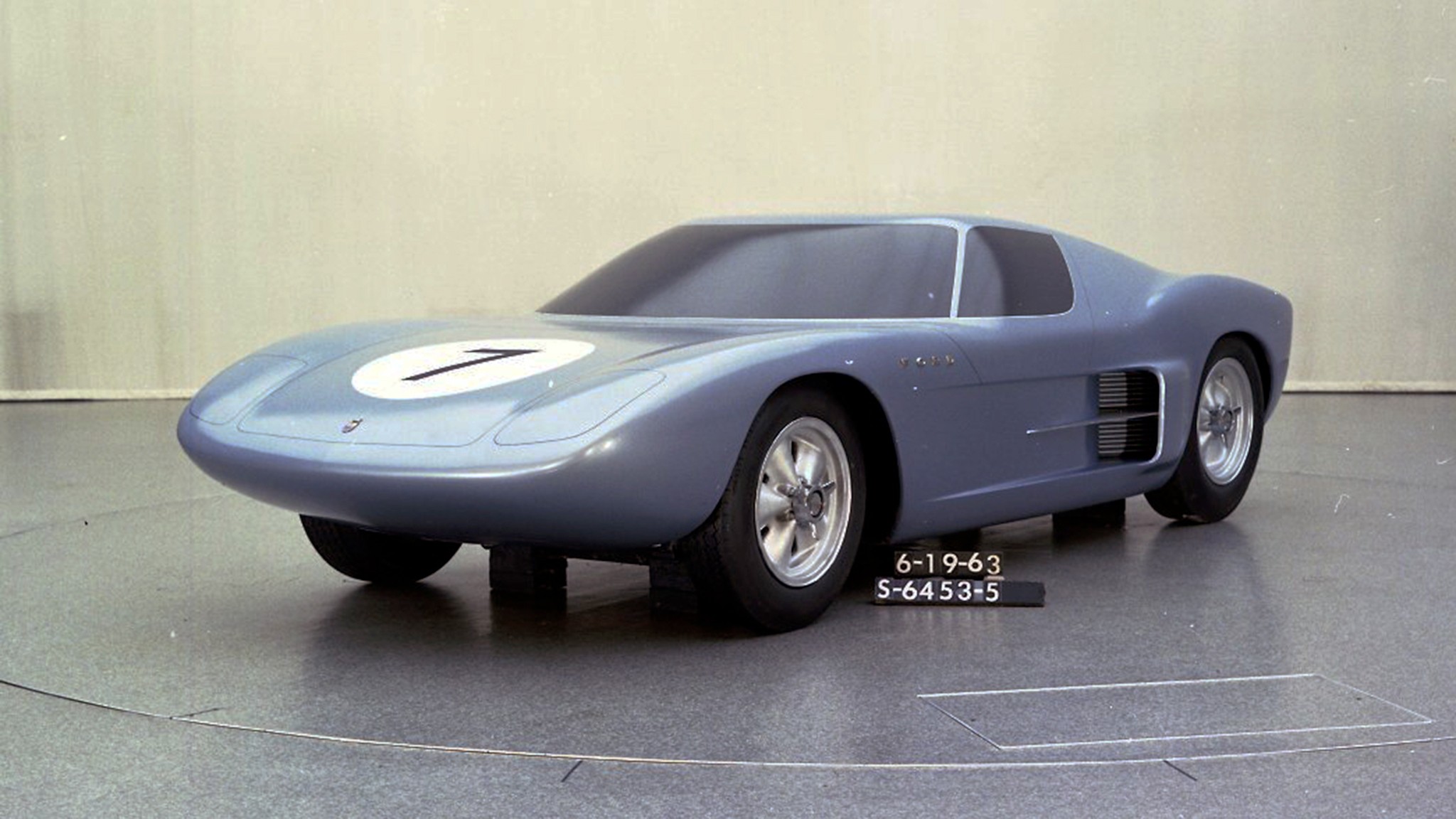 1963 Ford GT40 design study front side view