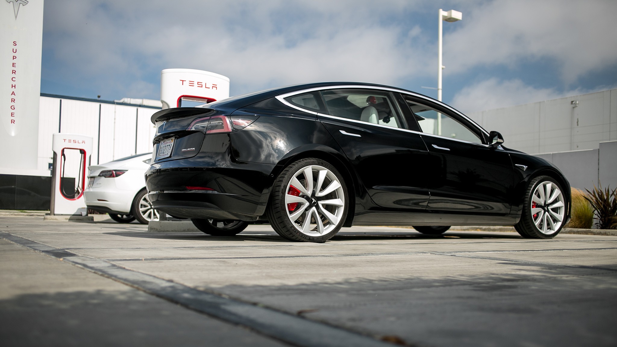 Tesla Model 3 charging at V3 Supercharger station 03