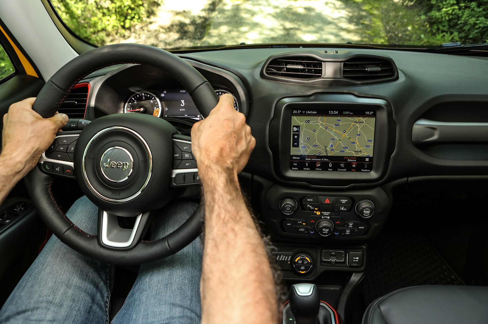 2019 Jeep Renegade Trailhawk 23