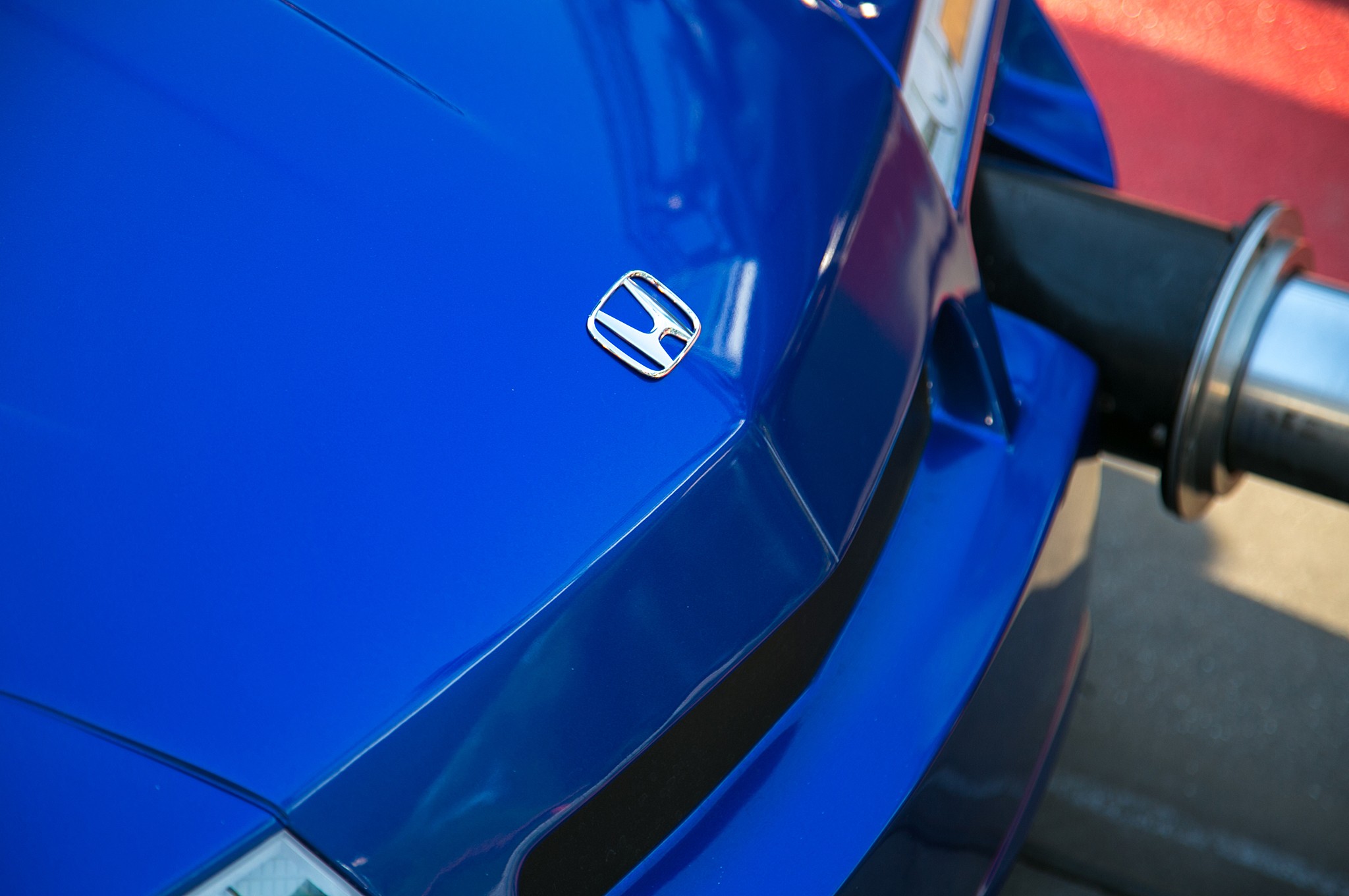 Disneyland Autopia Refresh powered by Honda front badge