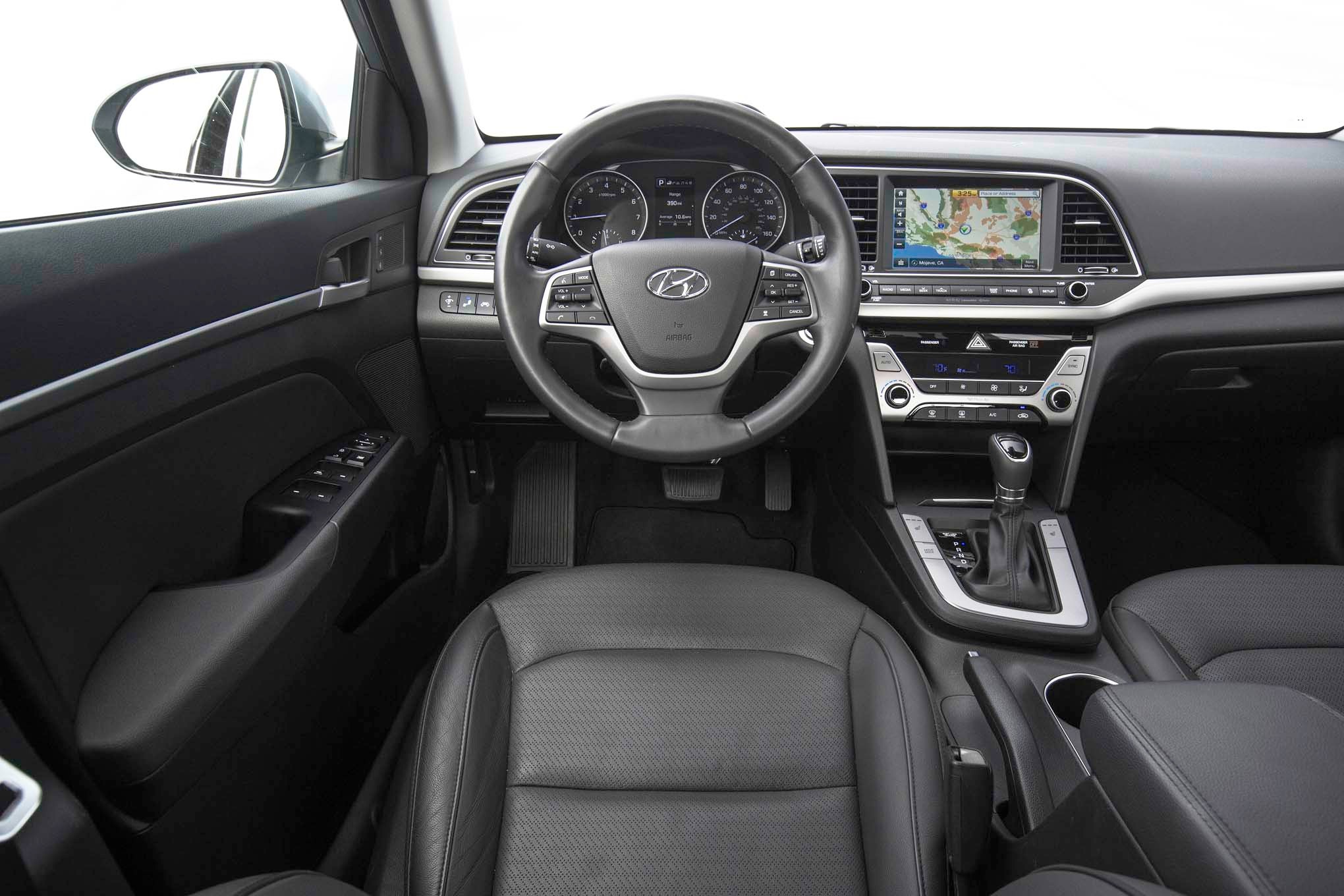 2017 Hyundai Elantra Limited cockpit