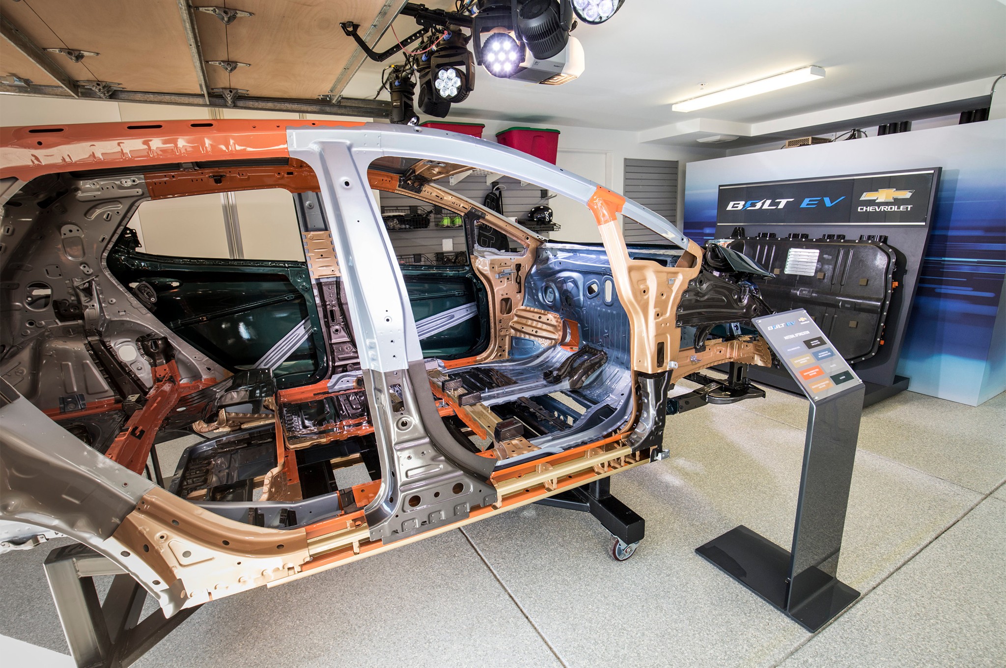 2017 Chevrolet Bolt EV Body weighs less than battery1