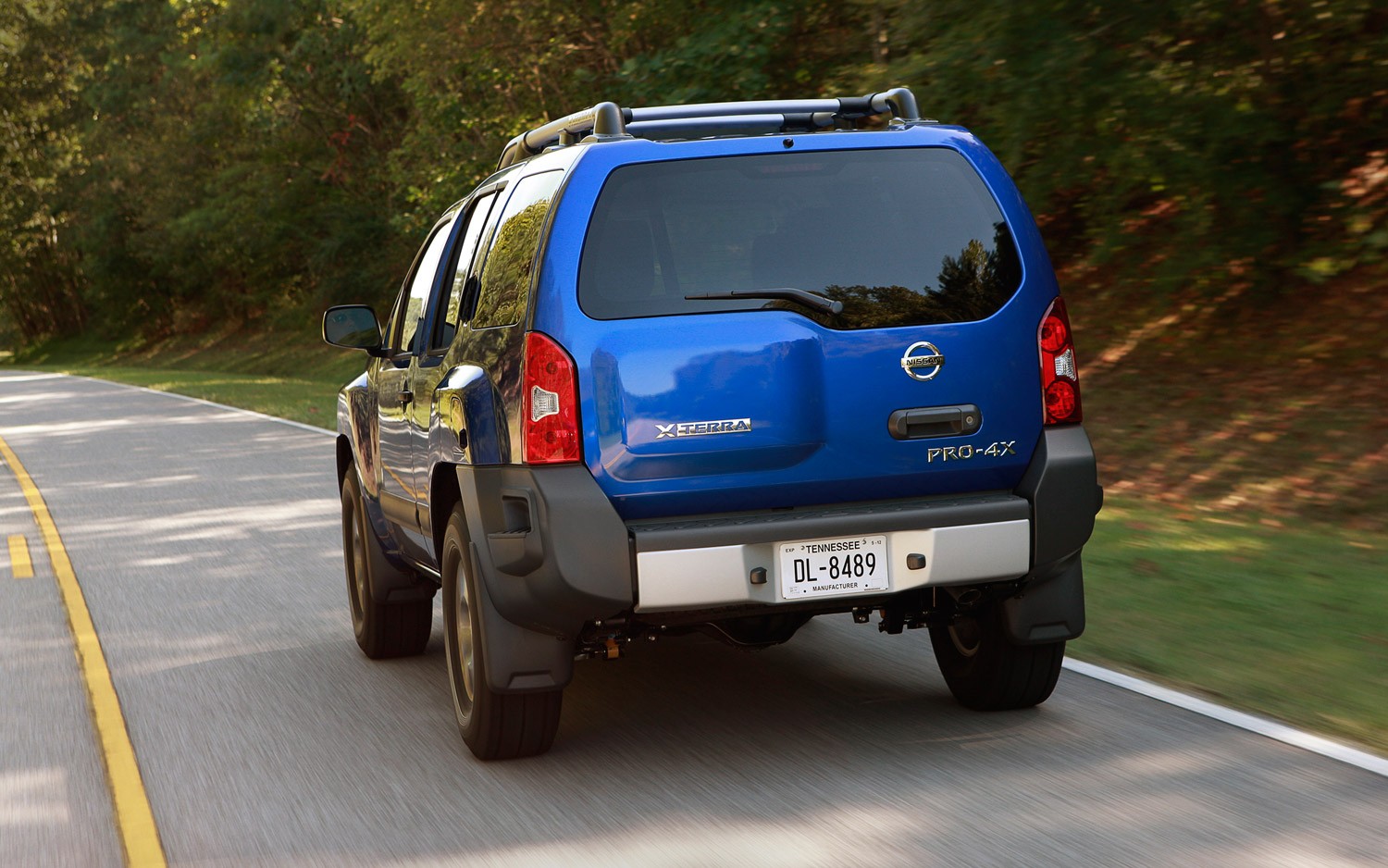 2012-Nissan-Xterra-rear-view