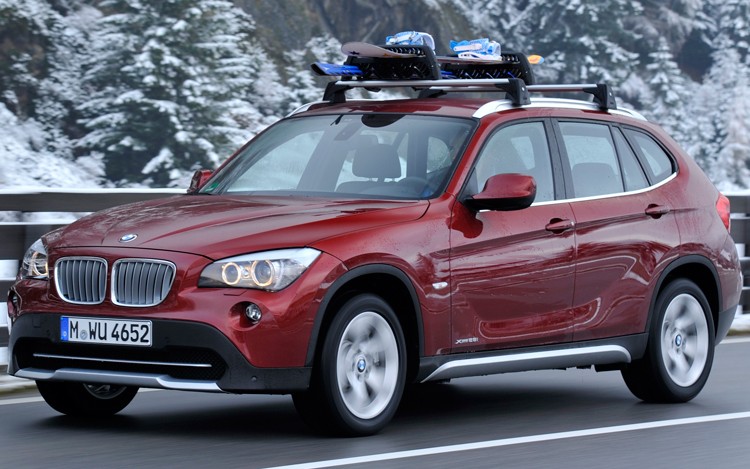 2012-BMW-X1-xdrive28i-promo