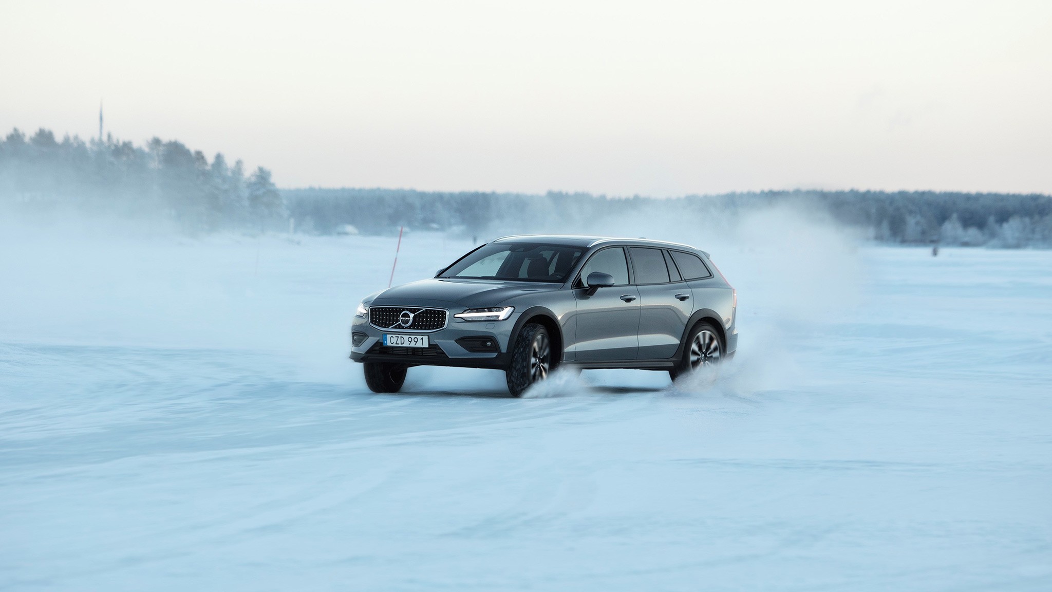 2019 Volvo V60 Cross Country 20