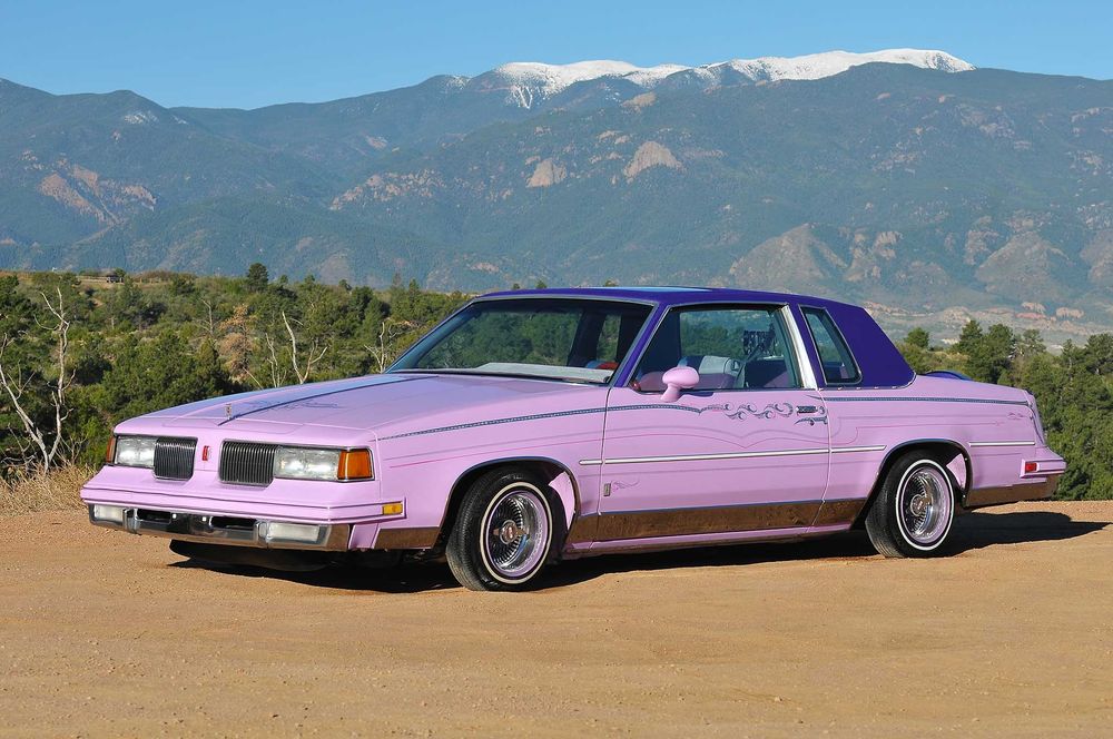 1984 Oldsmobile Cutlass Supreme Driver Side Front View