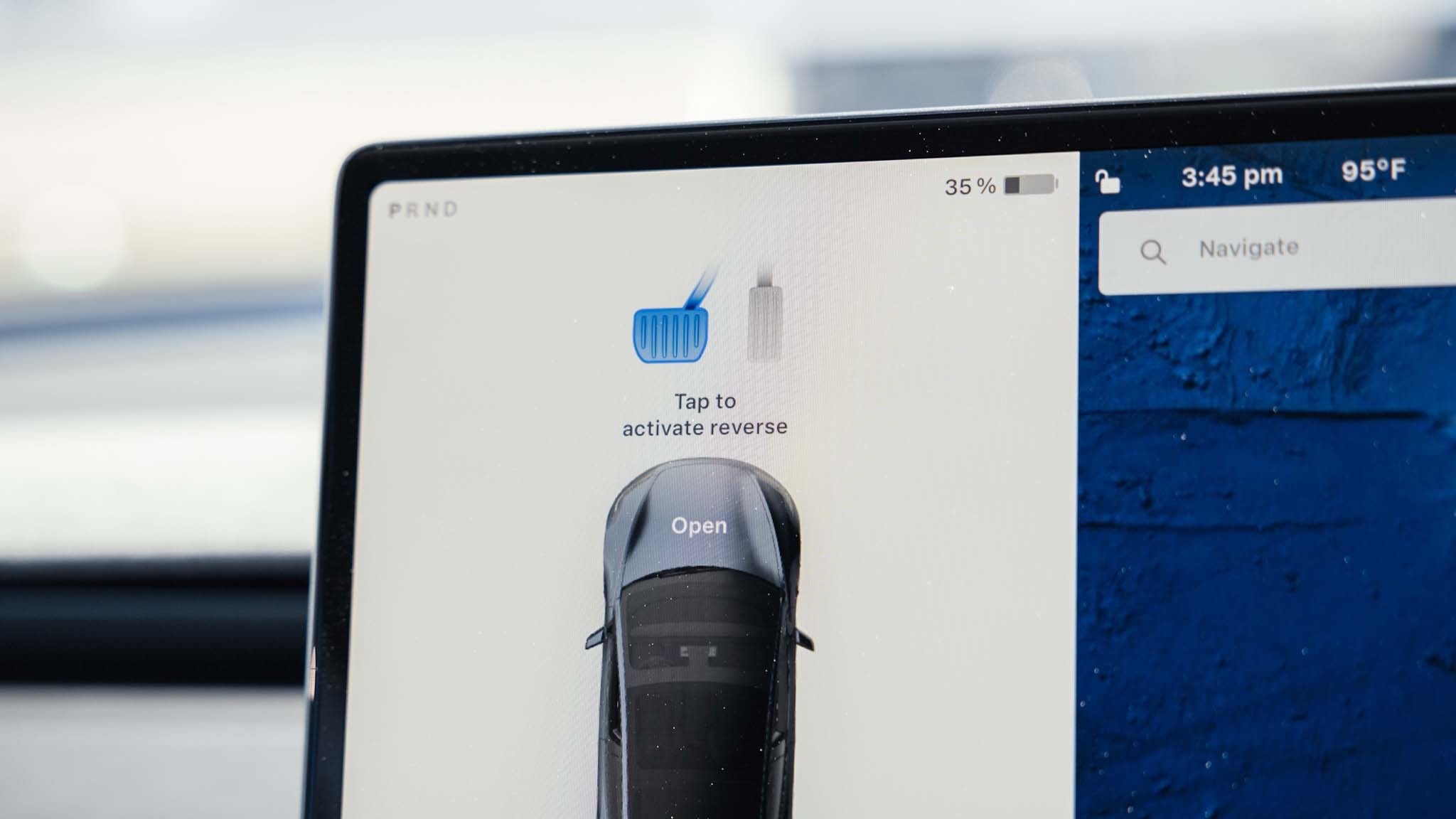 158 2024 Tesla Model 3 RWD Short Range infotianment system