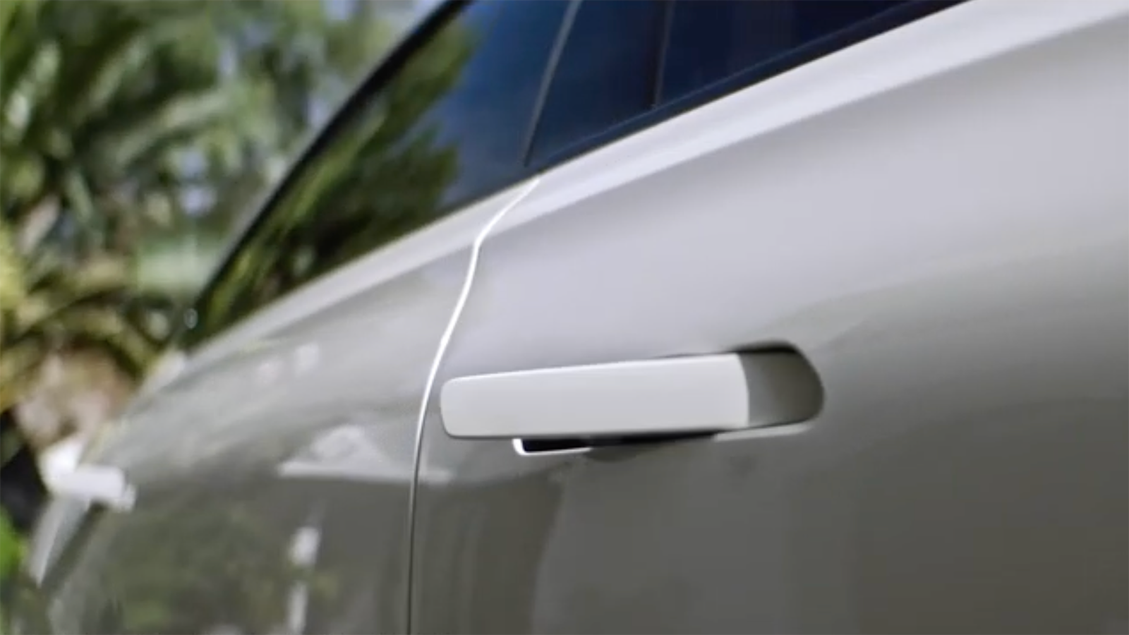 Dongfeng Nammi 01 EV hatch 9