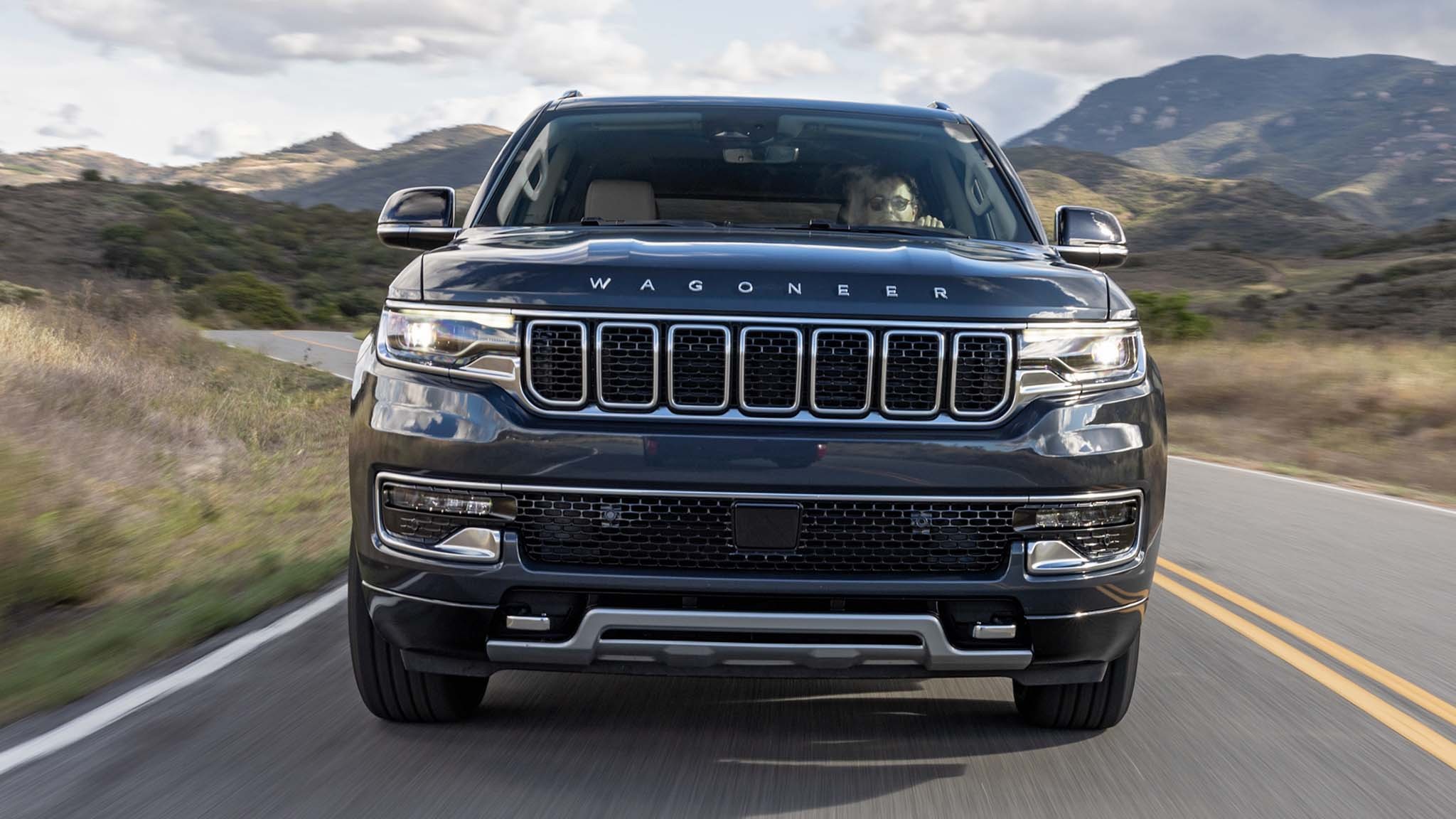 002 2023 jeep wagoneer front view