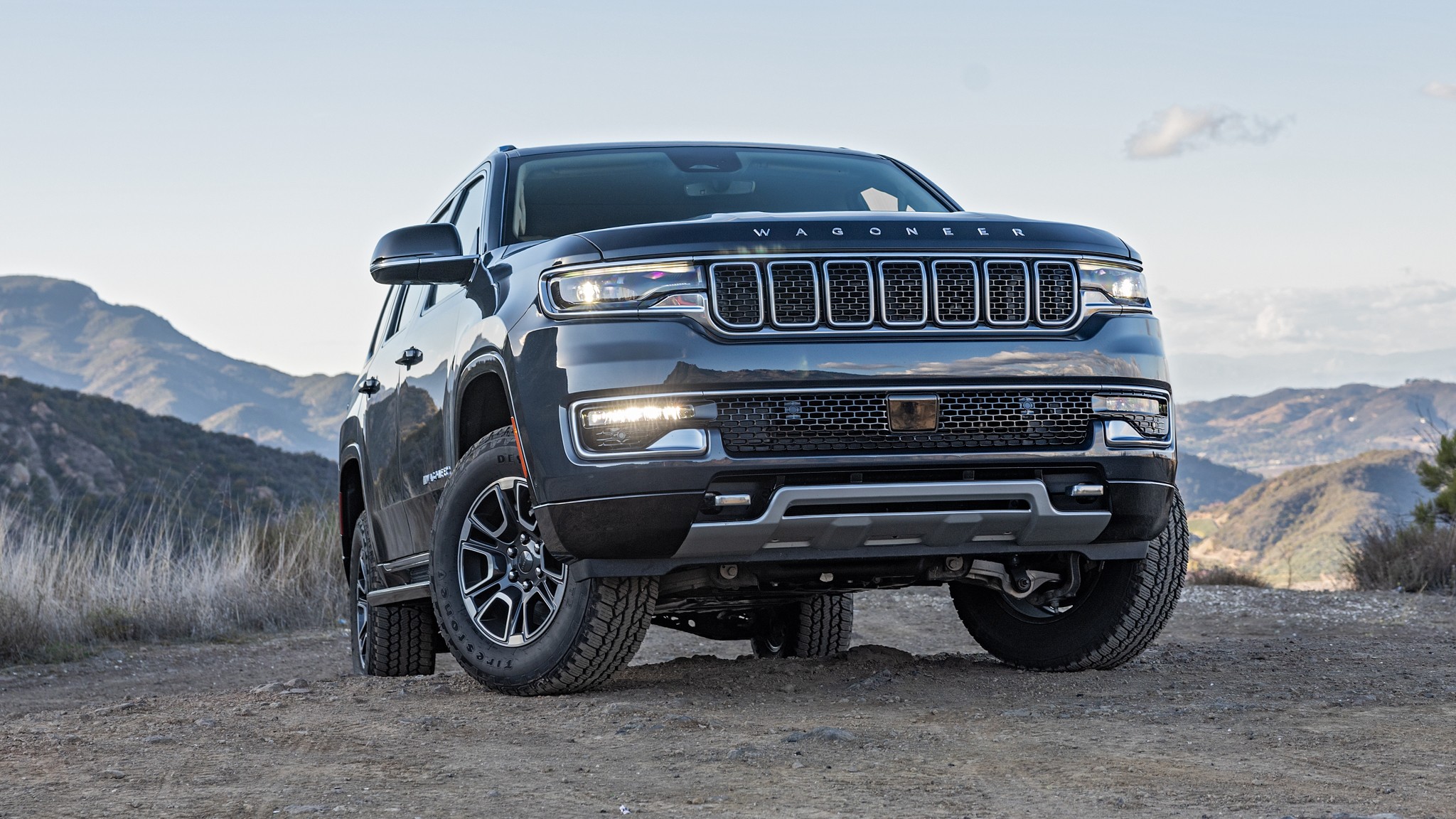 028 2023 jeep wagoneer