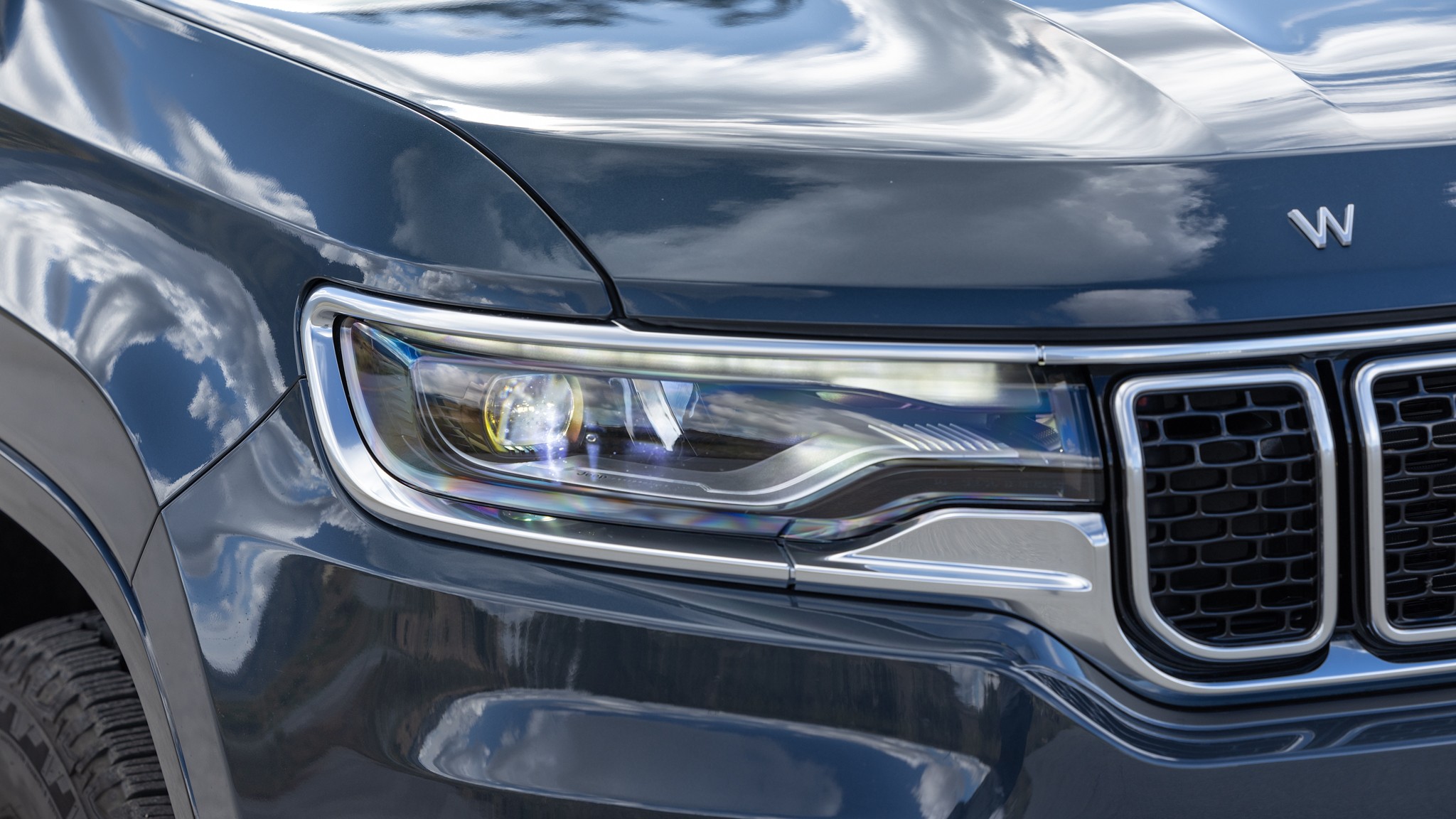 015 2023 jeep wagoneer headlight