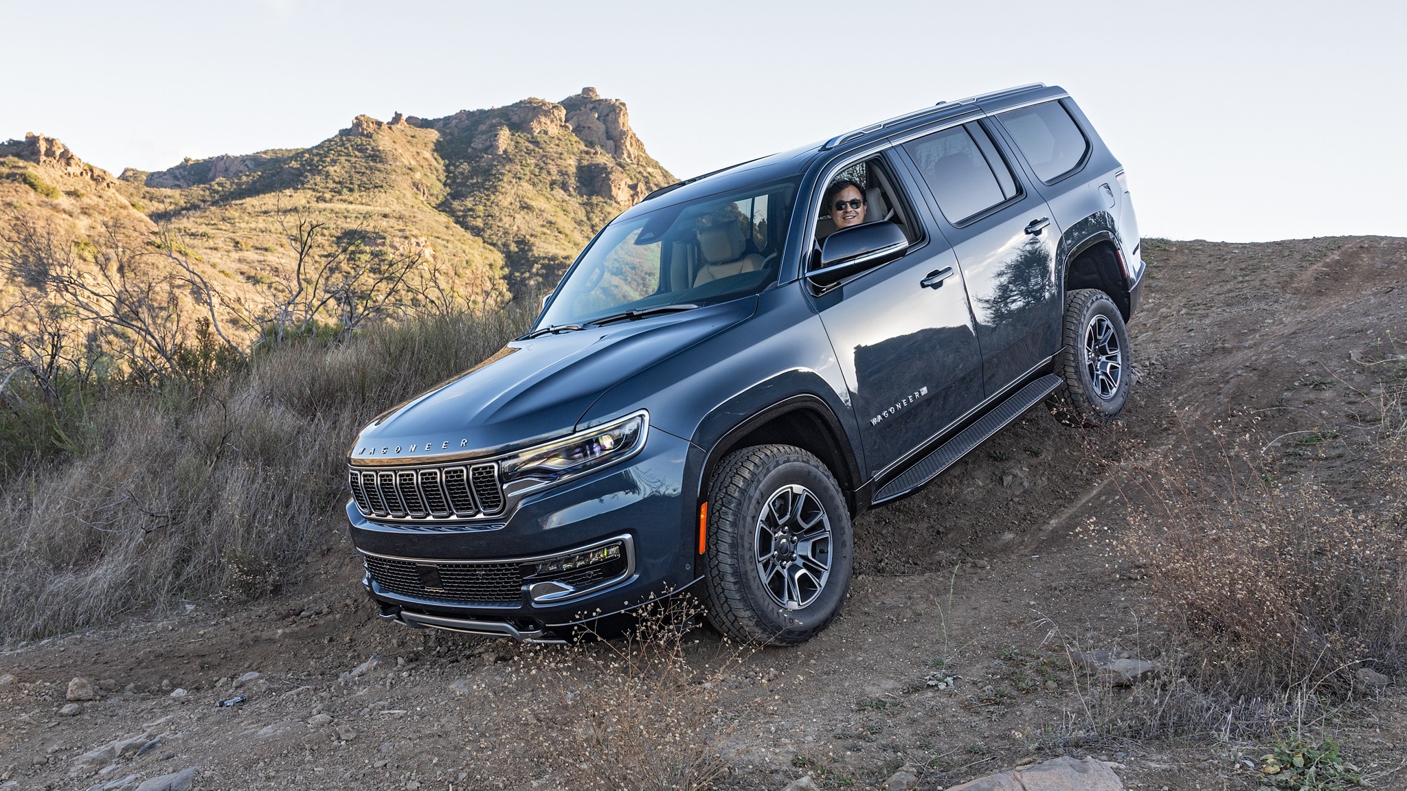 029 2023 jeep wagoneer off road