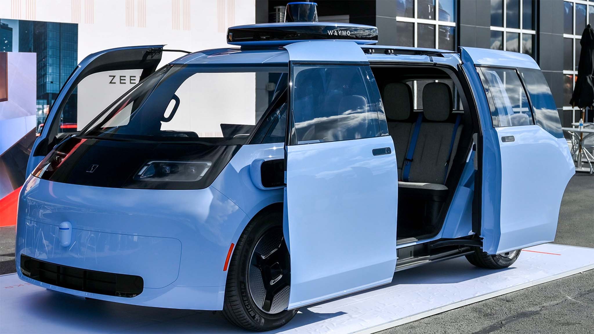 027 zeekr waymo geely self driving ev