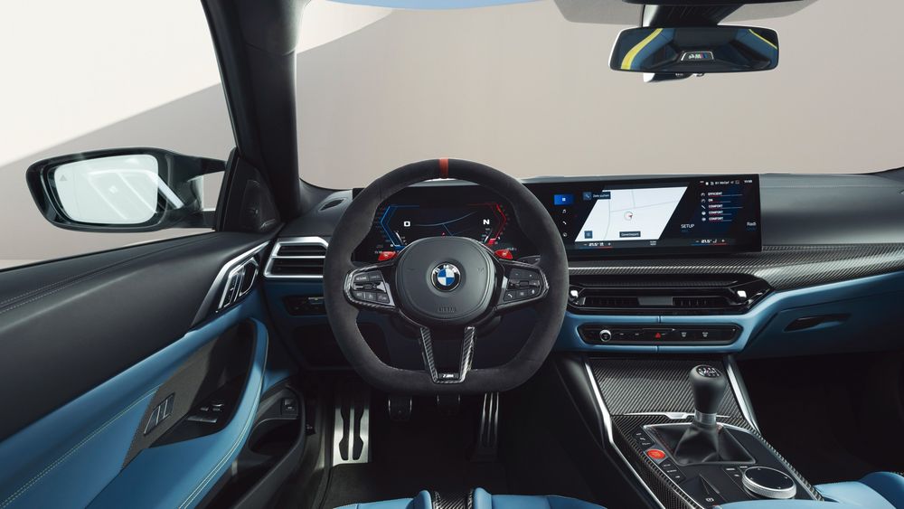 2025 BMW M4 Coupe 2