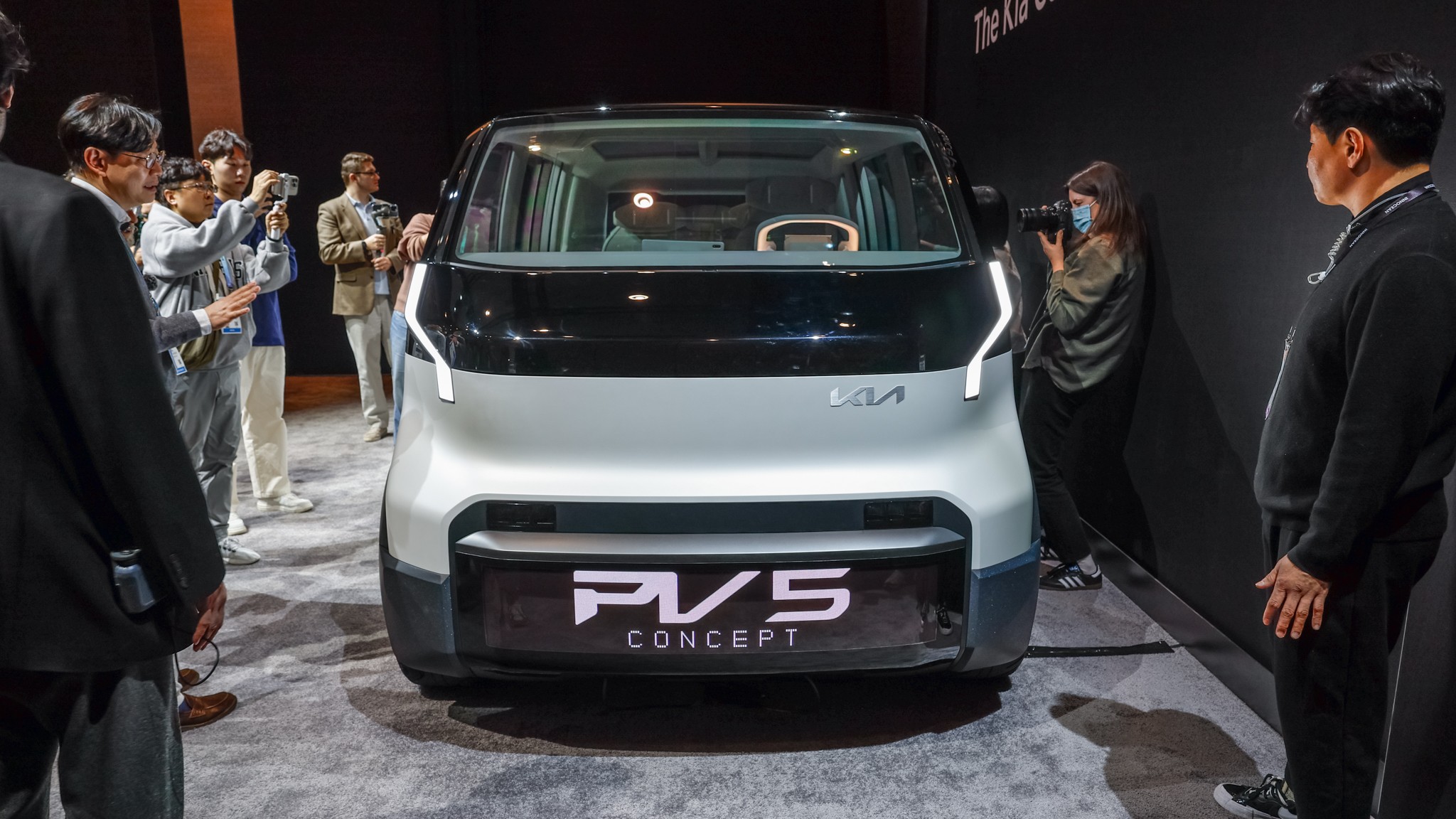 003 2025 Kia PV5 Concept Nose